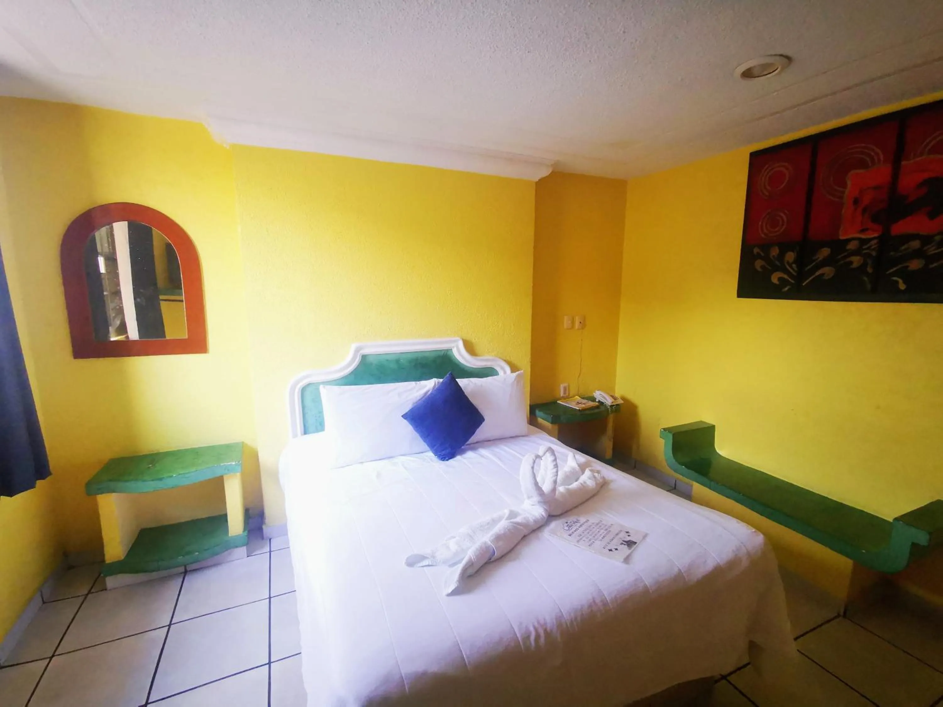 Photo of the whole room in Casa Real