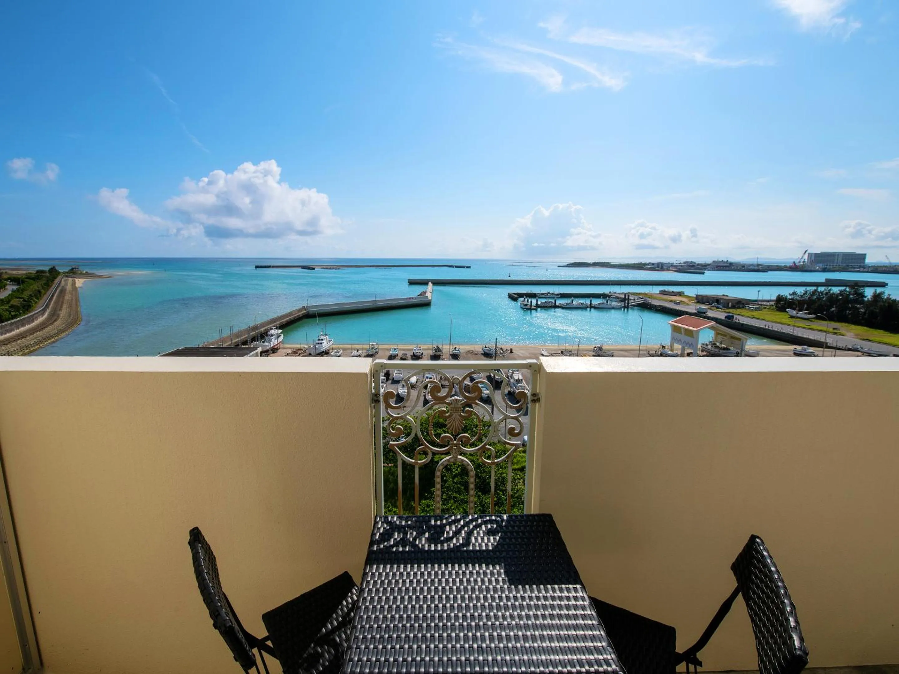 Day in Cozy Stay In Itoman