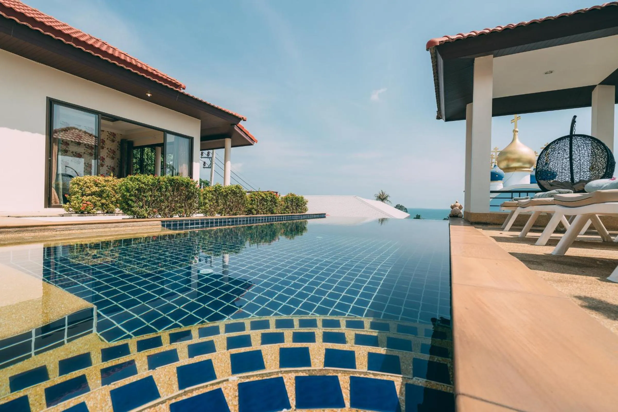 Swimming pool in Lilu Villa In Lamai