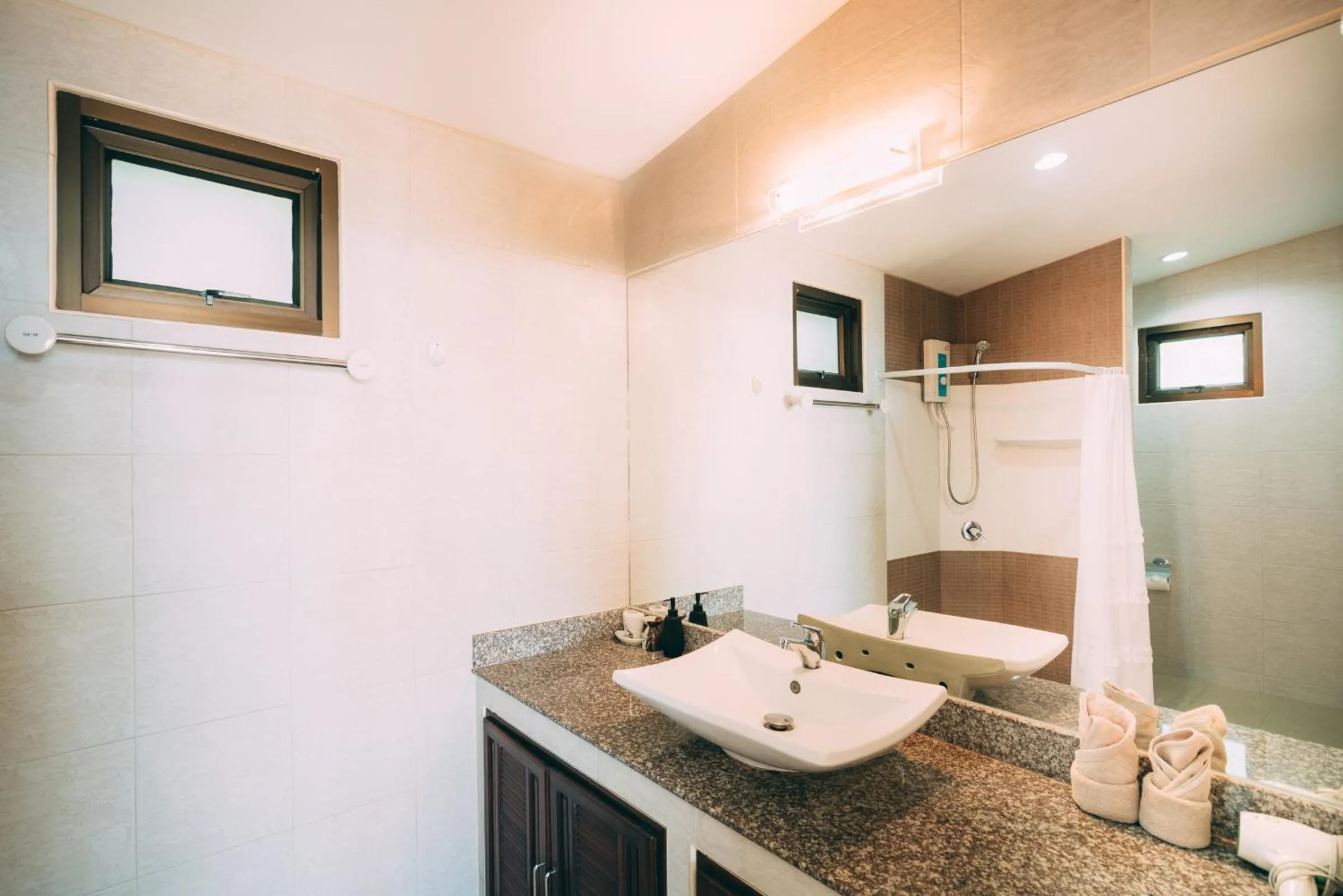 Toilet in Lilu Villa In Lamai