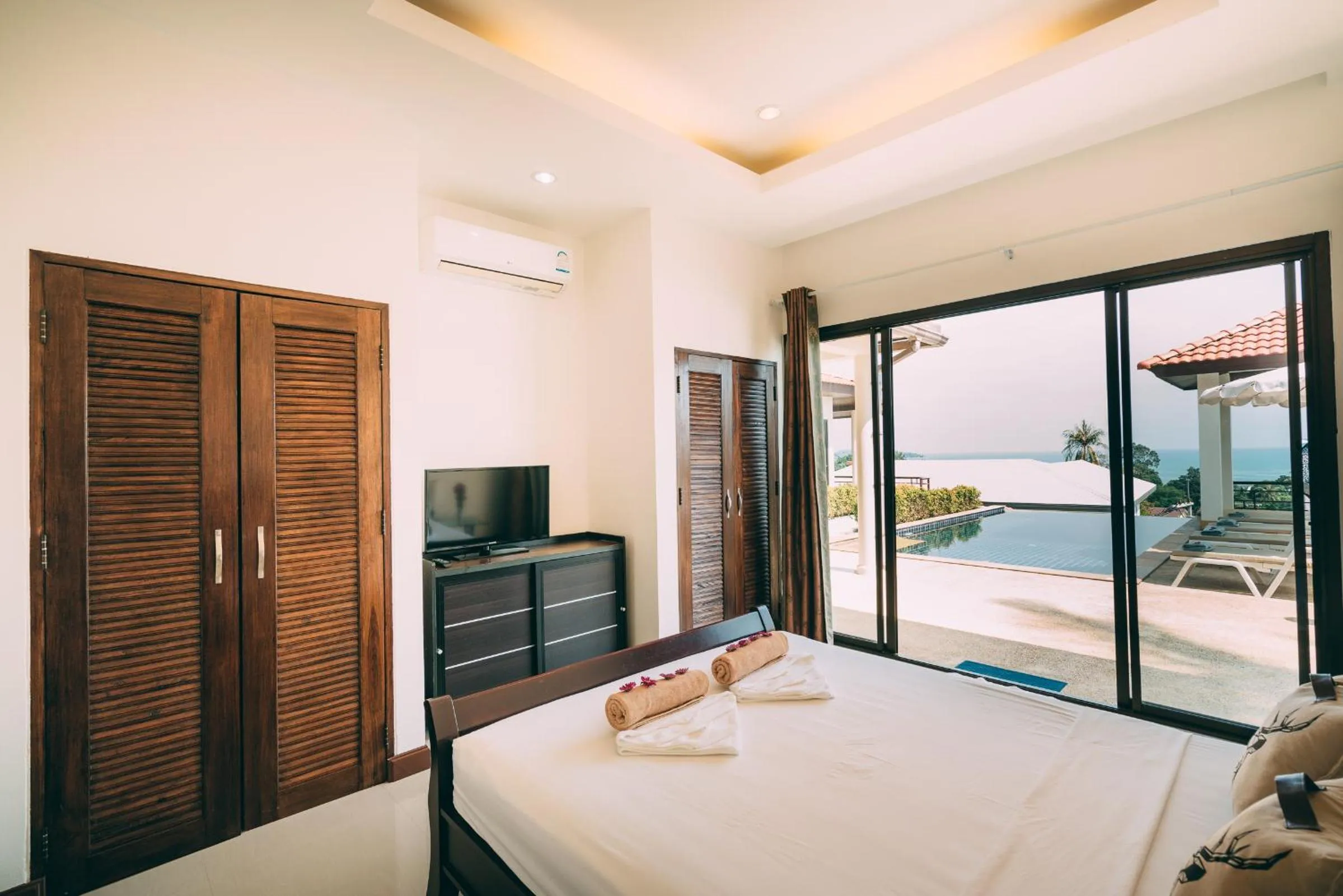 Photo of the whole room in Lilu Villa In Lamai