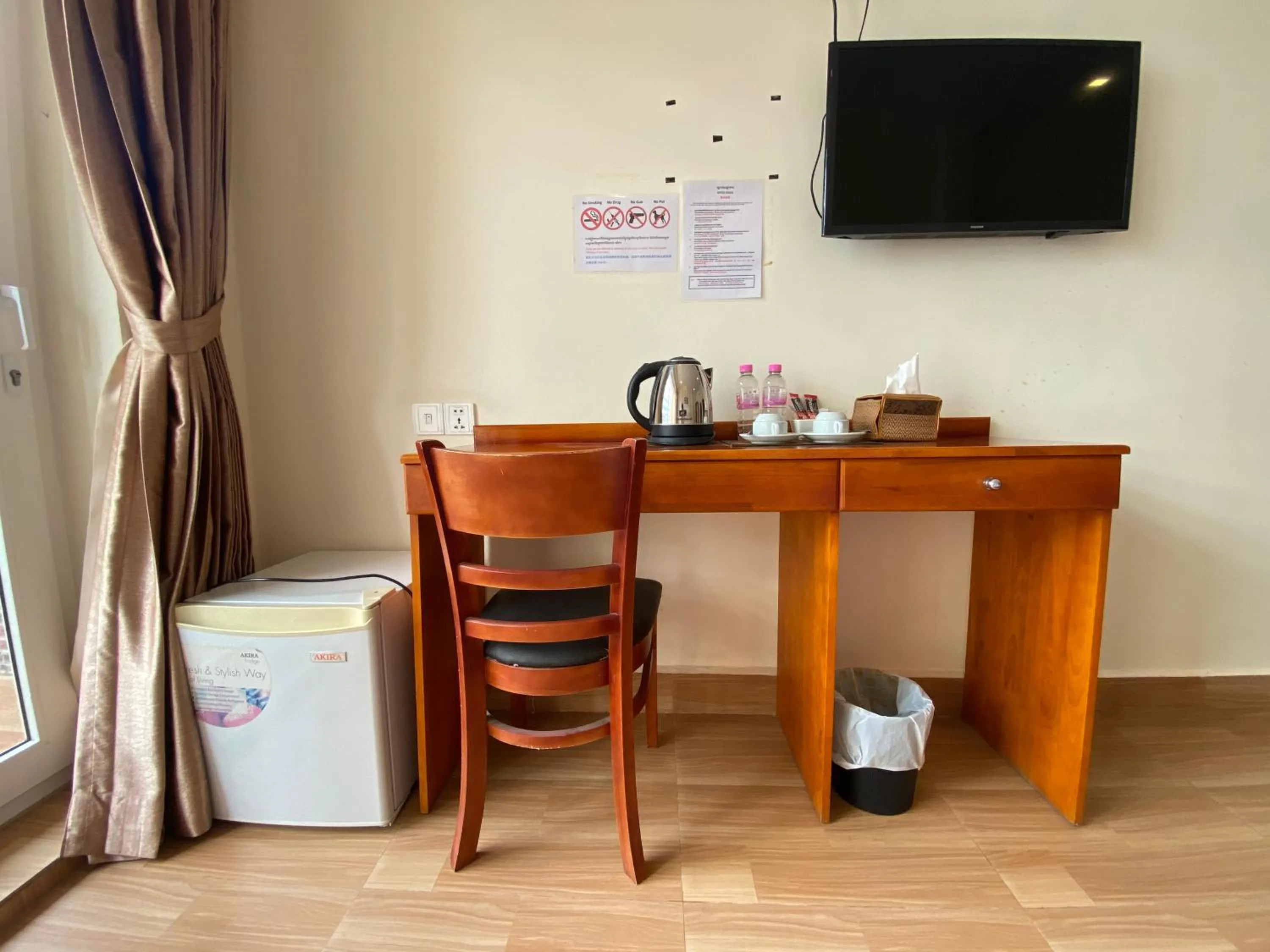 TV and multimedia in Phnom Penh Le Vincent Hotel