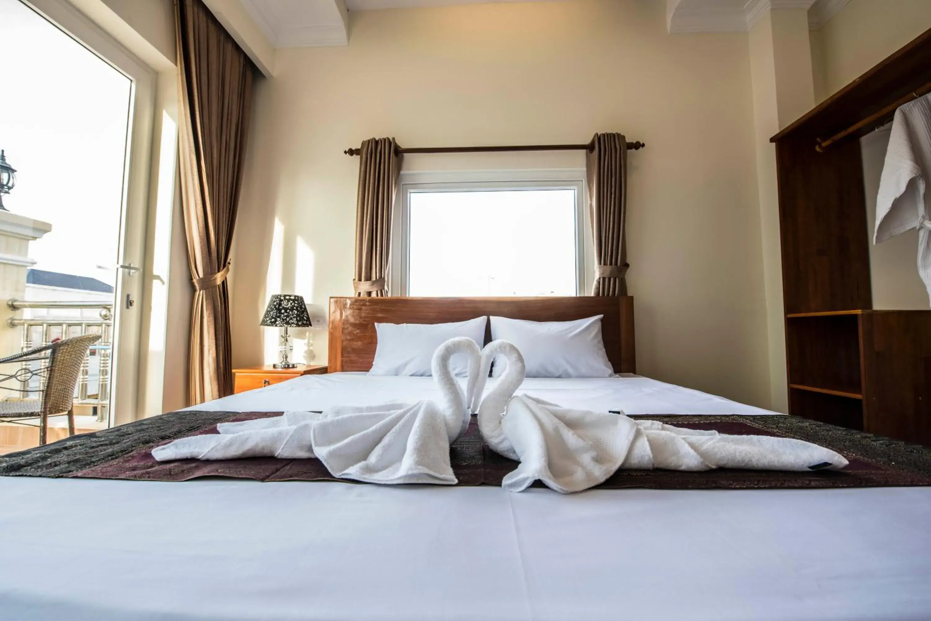 bunk bed, Bed in Phnom Penh Le Vincent Hotel bunk bed, Bed in Phnom Penh Le Vincent Hotel