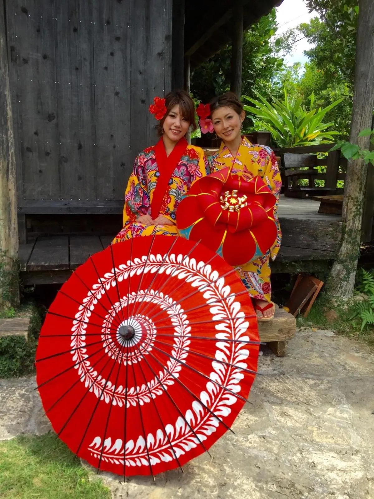 Staff in Nangoku Lodge Booya