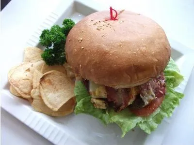 Lunch in Nangoku Lodge Booya