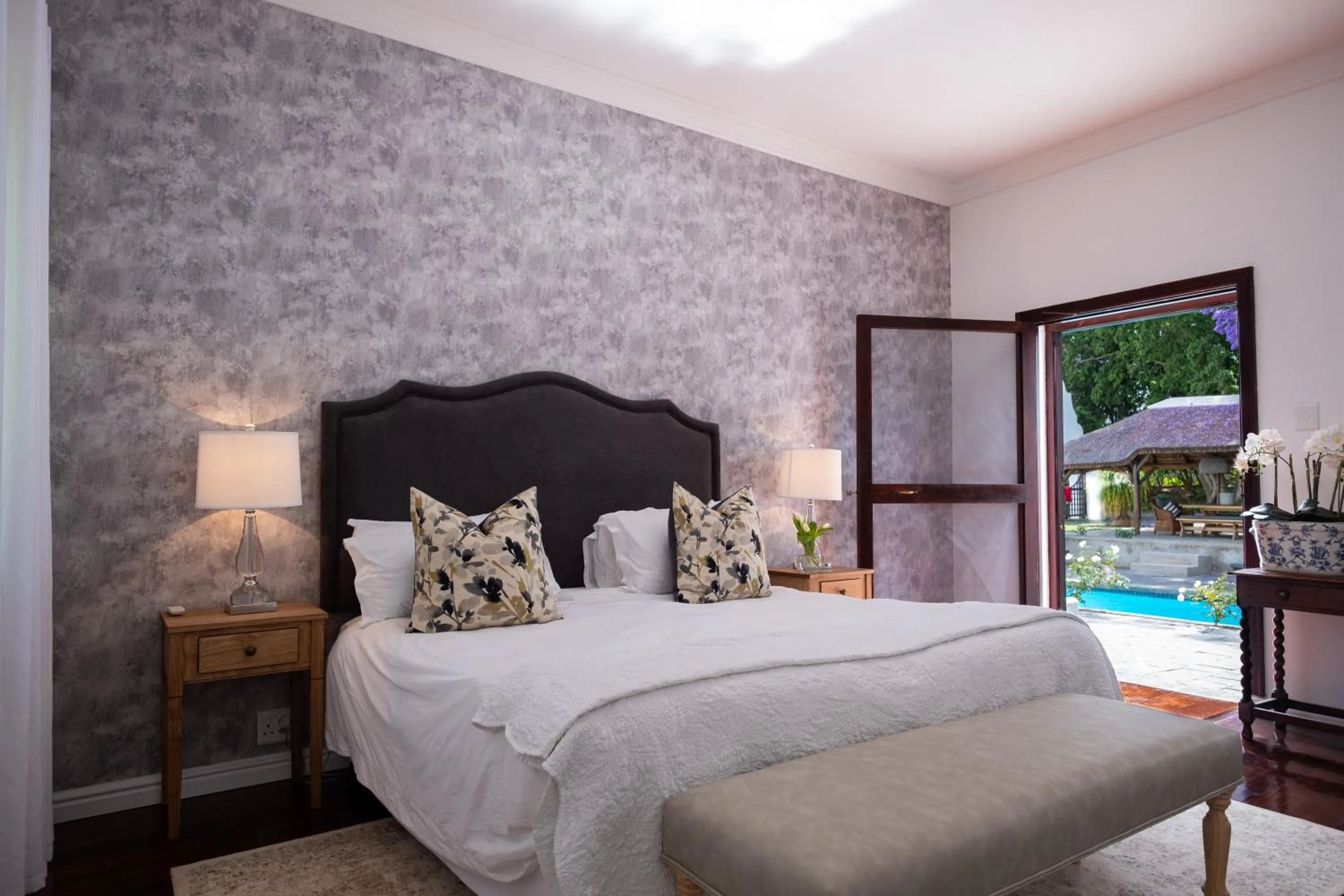 Pool view, Bed in Stellenhof Country Estate