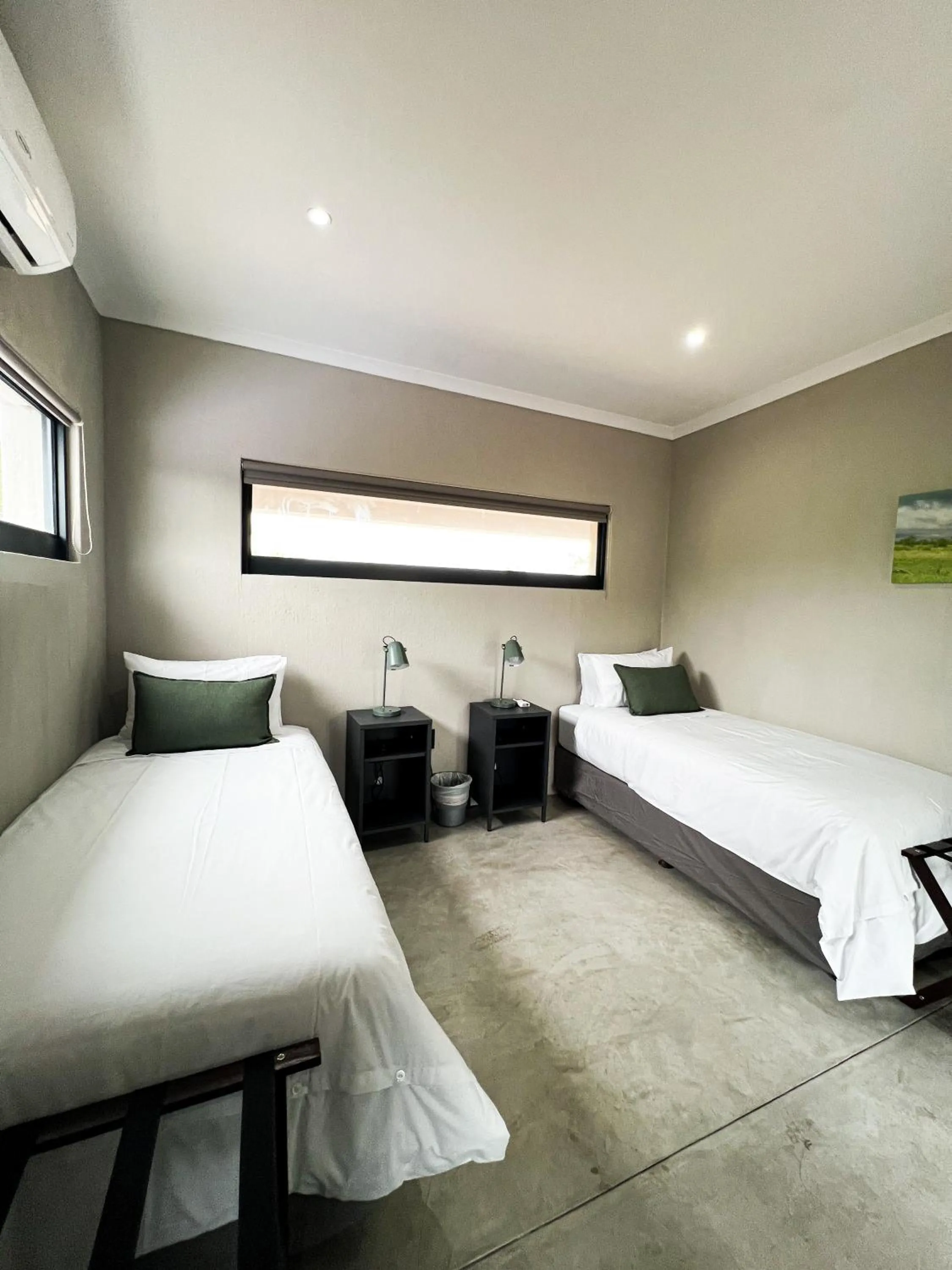 Photo of the whole room, Bed in 24 Degrees South Country Estate