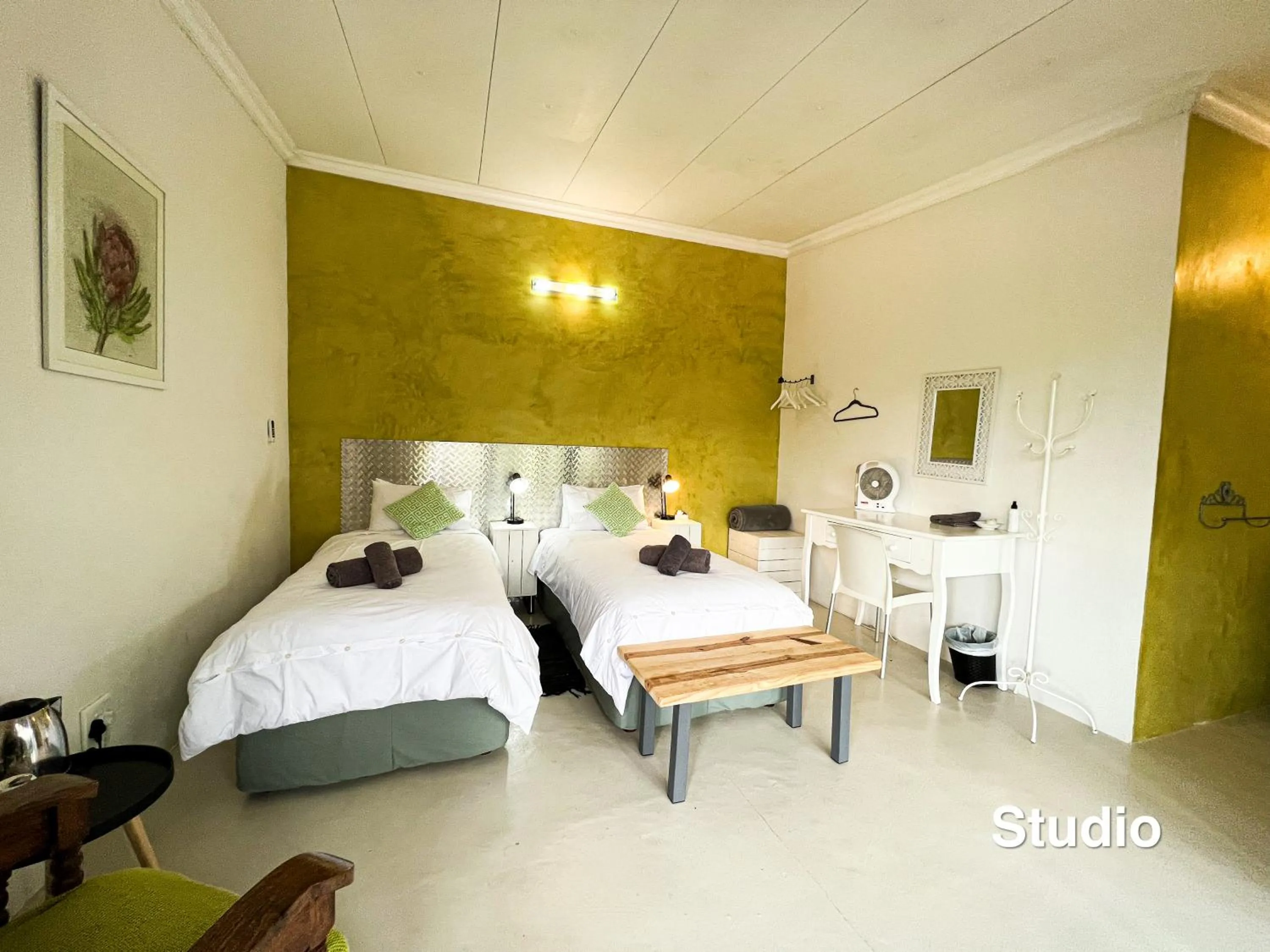 Bedroom, Bed in 24 Degrees South Country Estate