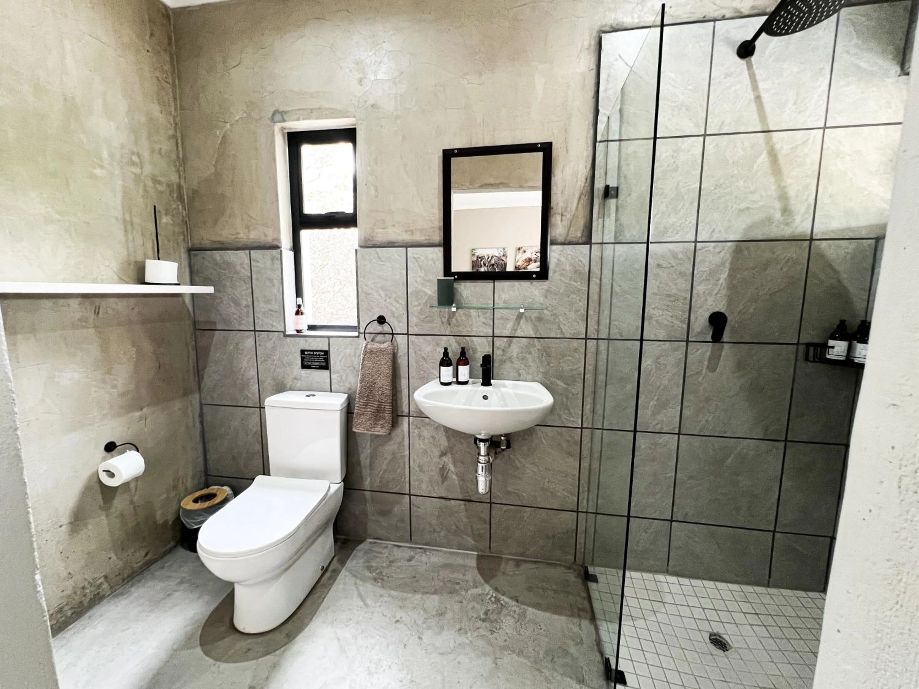 Shower in 24 Degrees South Country Estate