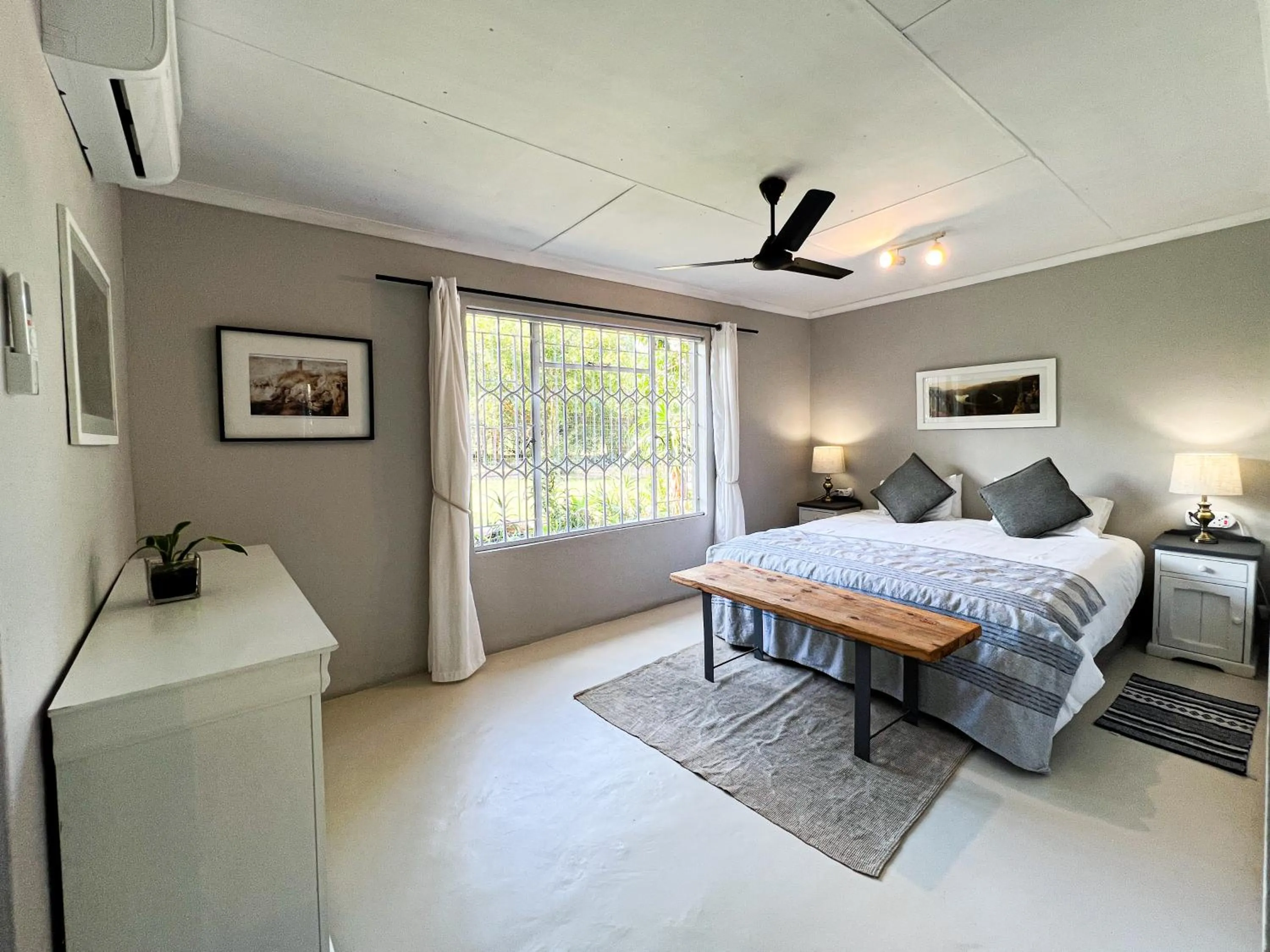 Bedroom, Bed in 24 Degrees South Country Estate