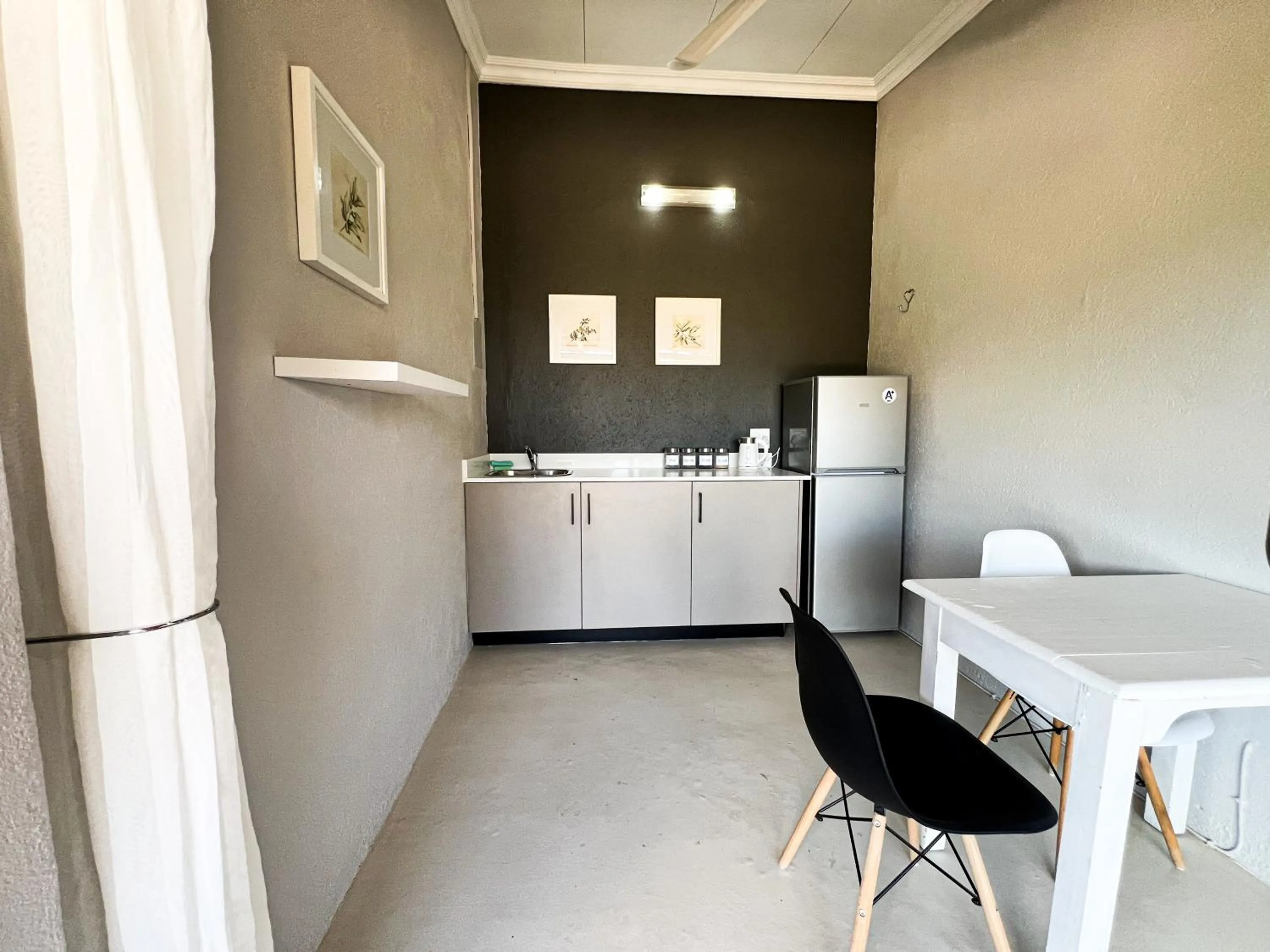 Kitchen or kitchenette in 24 Degrees South Country Estate