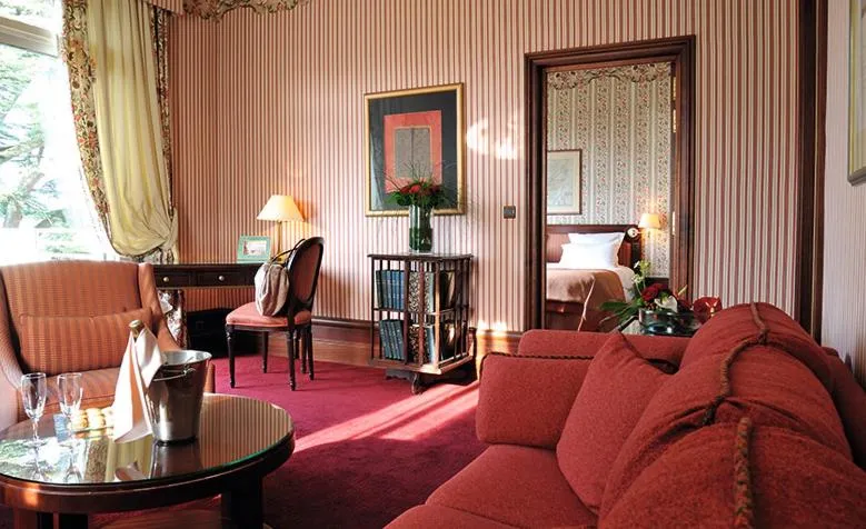Bedroom in Le Grand Hôtel - Domaine De Divonne