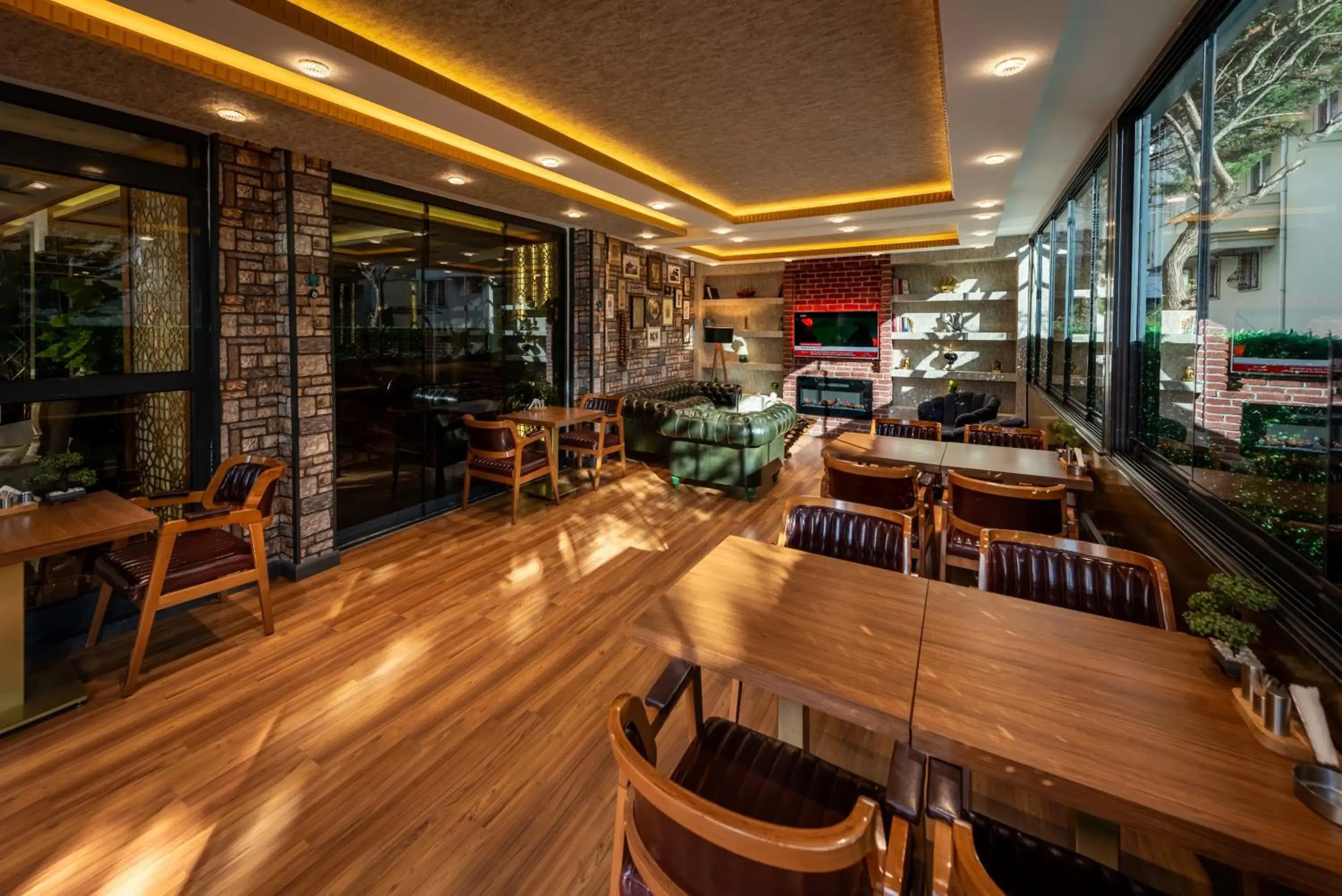 Restaurant/places to eat in Golden Dream Otel Restaurant/places to eat in Golden Dream Otel