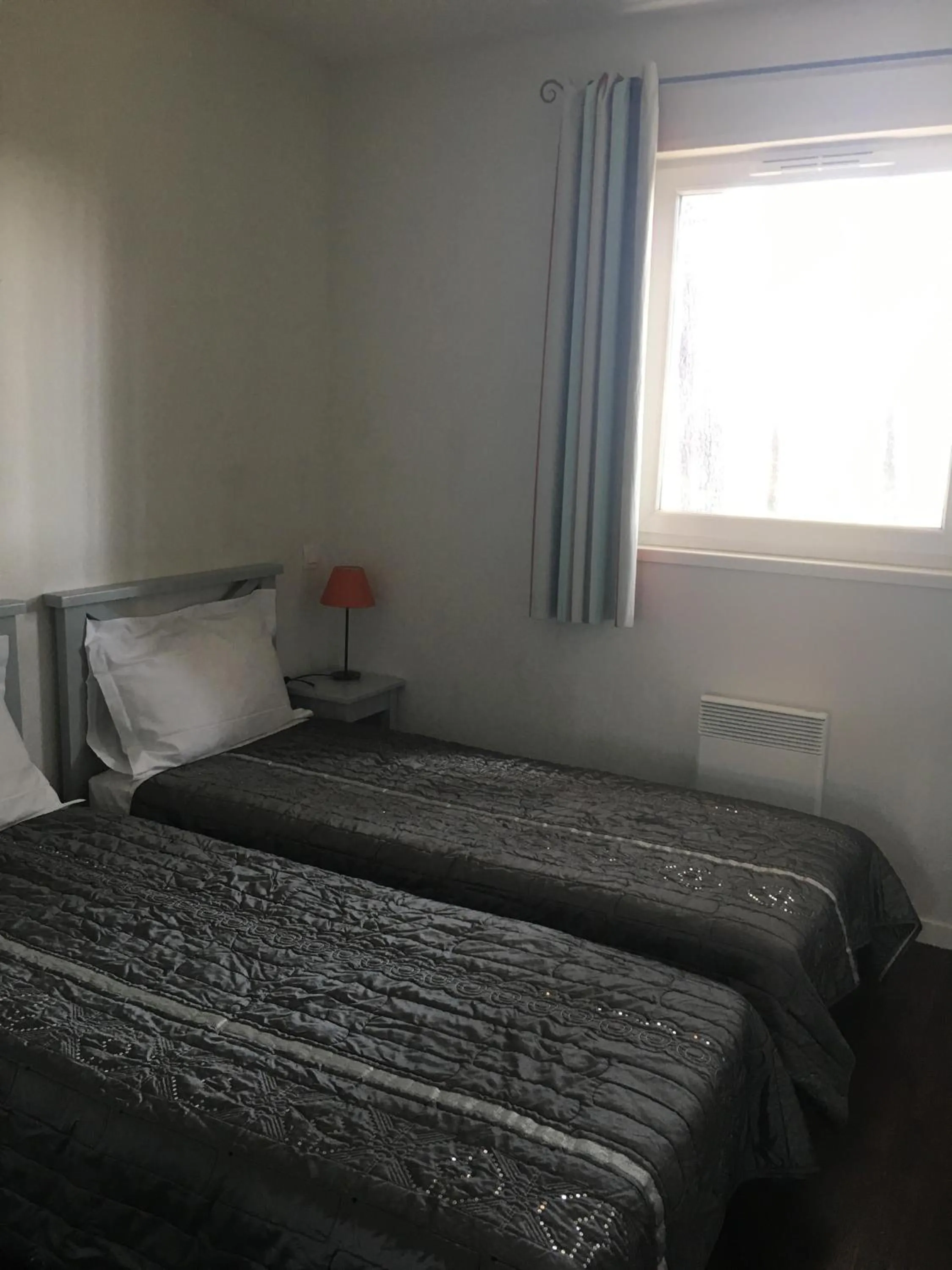 Bed in Laouchet Le Hameau des Grands Lacs