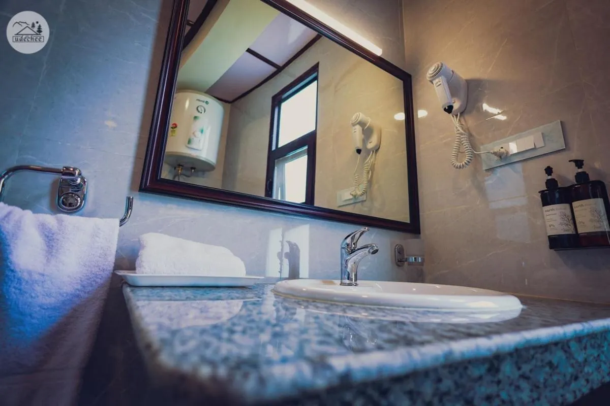 Hotel Udechee Huts, McLeod Ganj