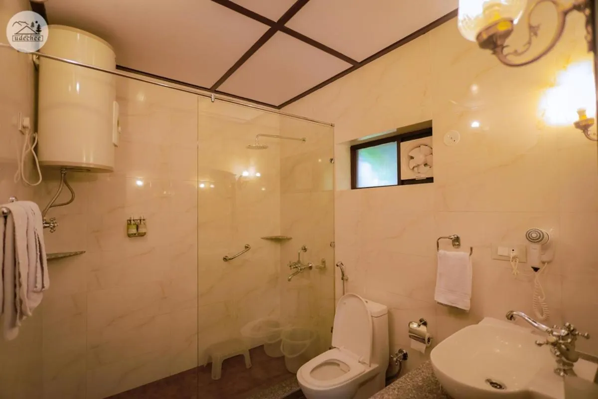 Hotel Udechee Huts, McLeod Ganj