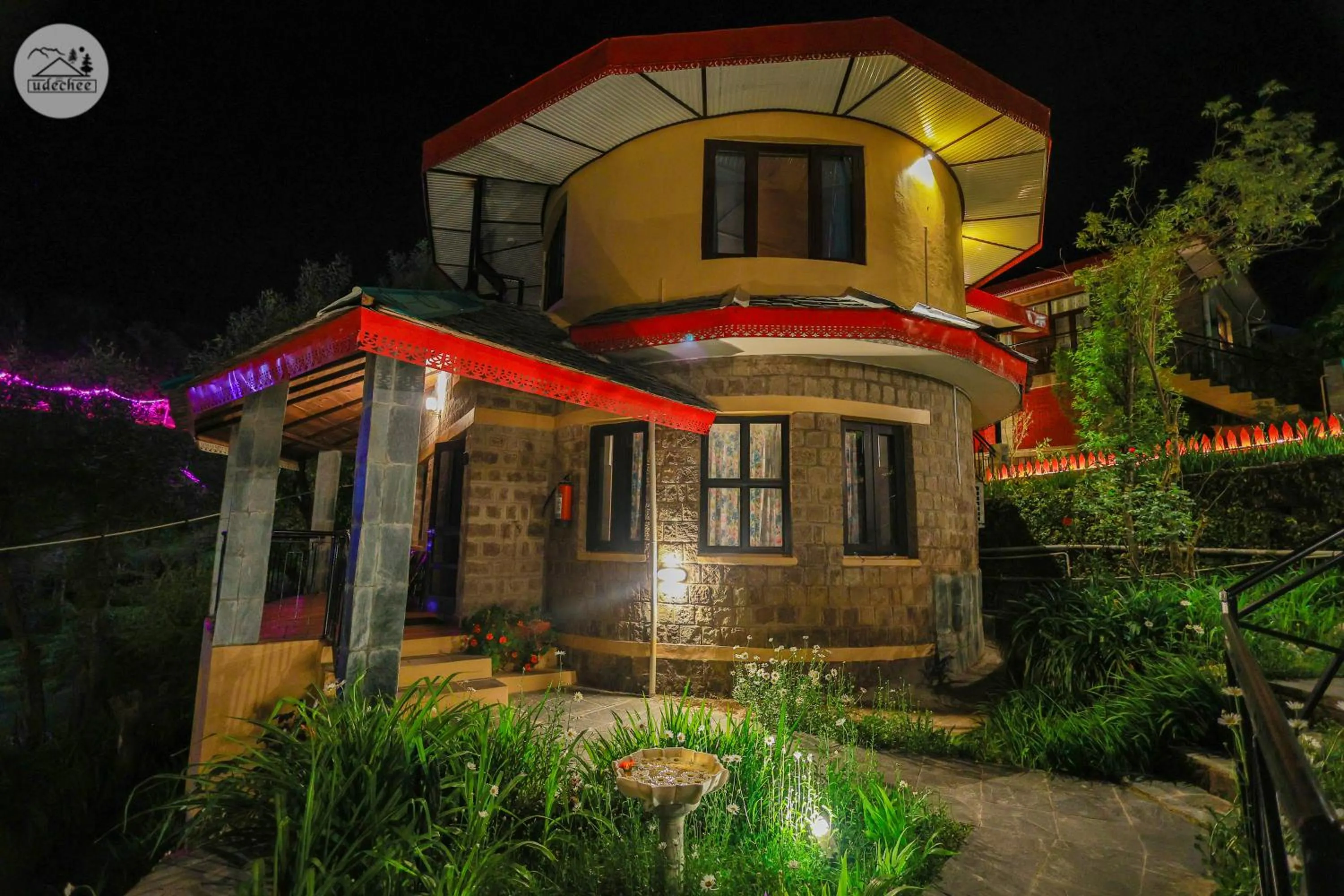 Hotel Udechee Huts, McLeod Ganj
