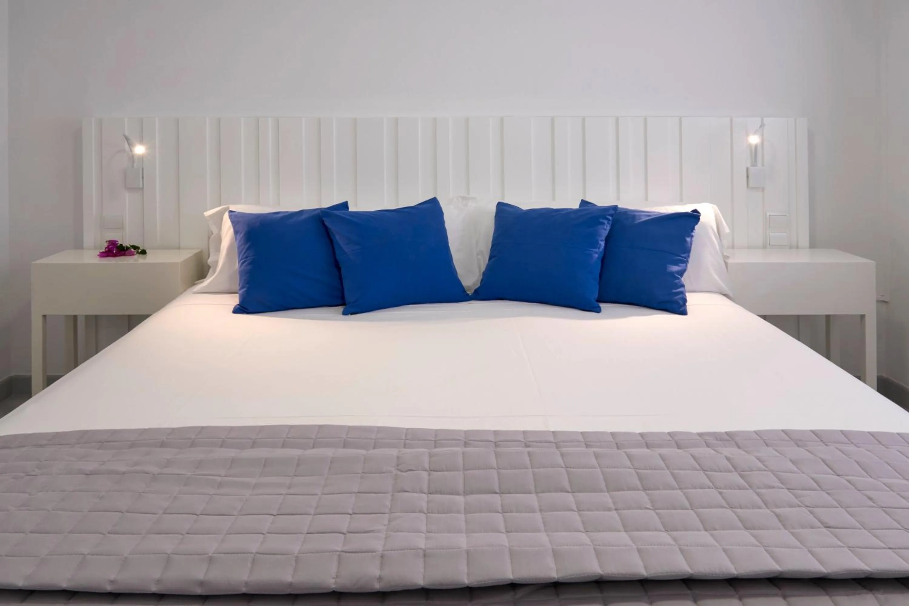 Bed in Enkala Apartamentos