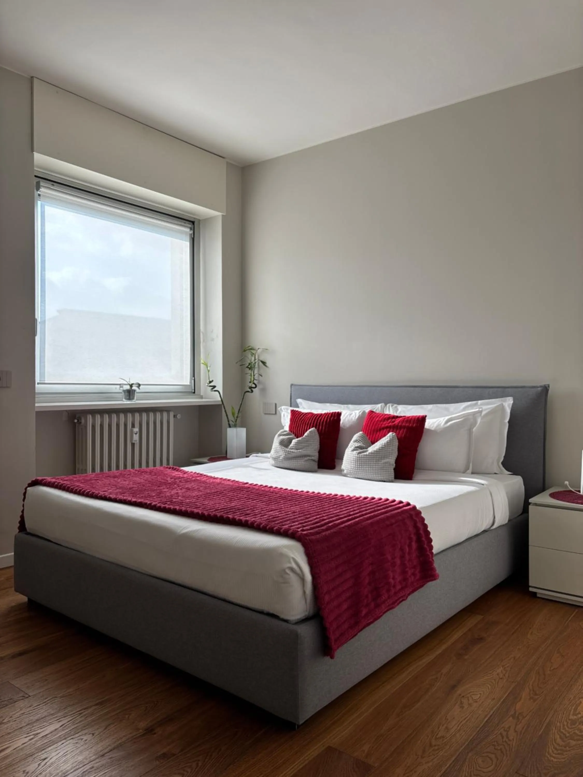 Bed in Aparthotel Isola