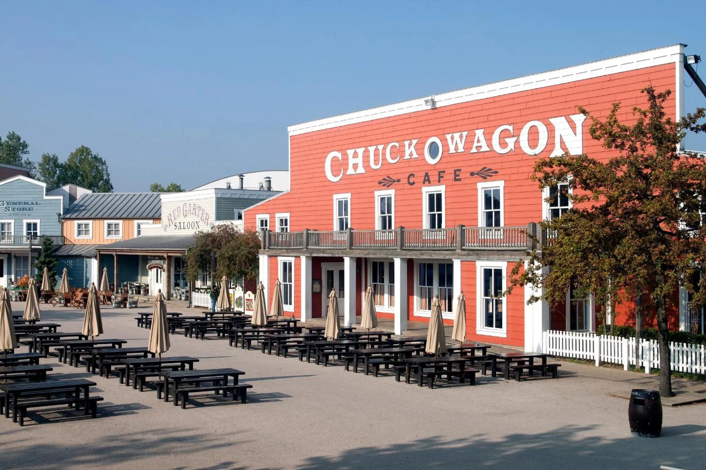 Restaurant/places to eat in Disney Hotel Cheyenne