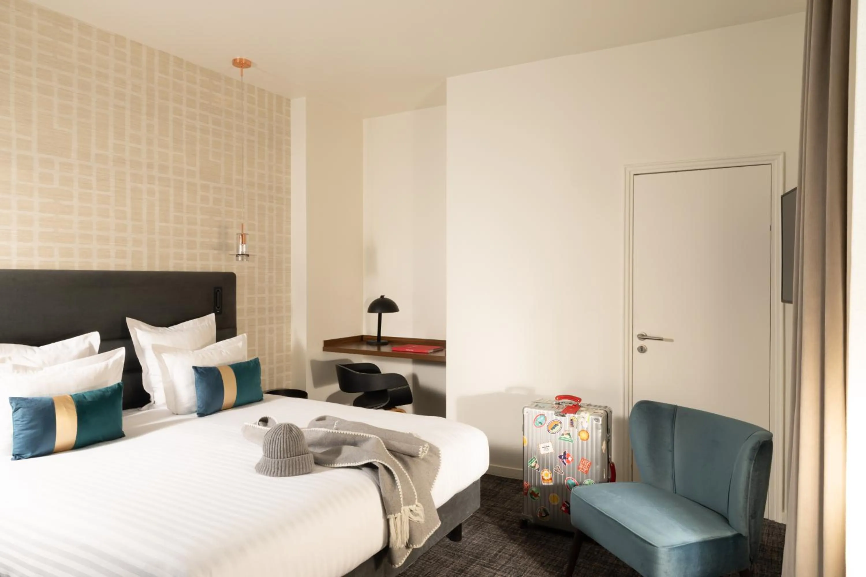 Bed in Hôtel La Maison Bord'eaux