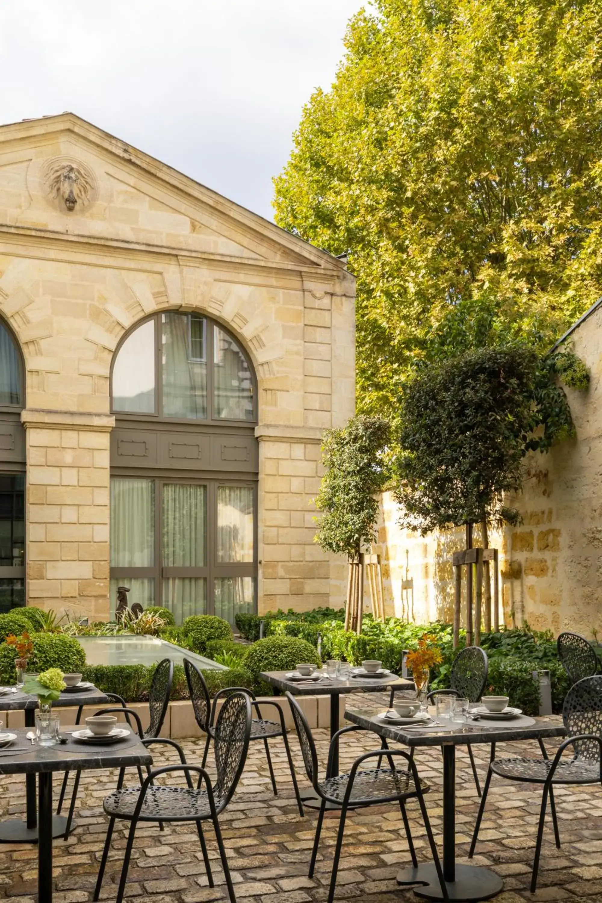 Restaurant/places to eat in Hôtel La Maison Bord'eaux Restaurant/places to eat in Hôtel La Maison Bord'eaux