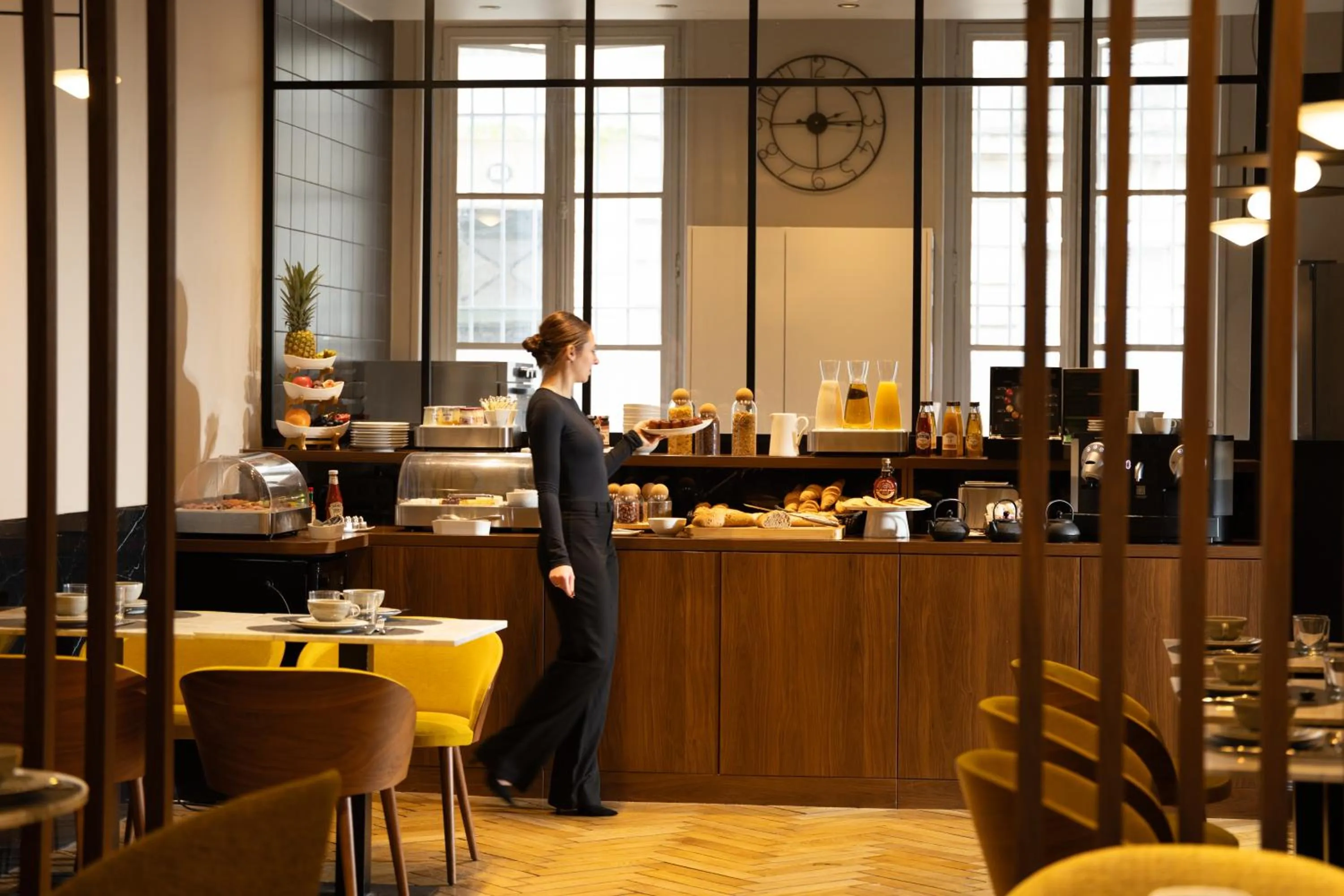 Restaurant/places to eat in Hôtel La Maison Bord'eaux