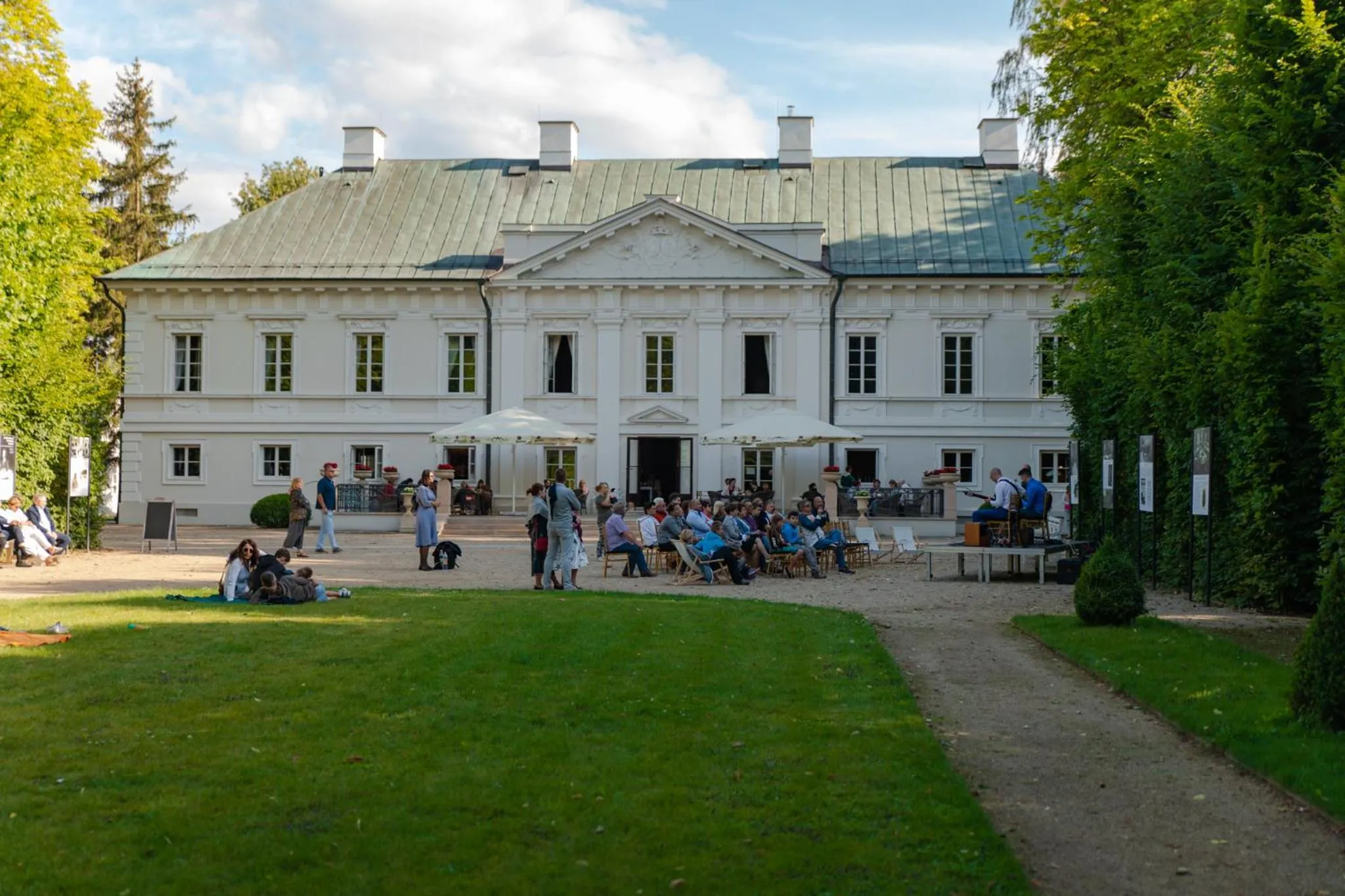 Garden in Hotel & Spa Pałac Mała Wieś