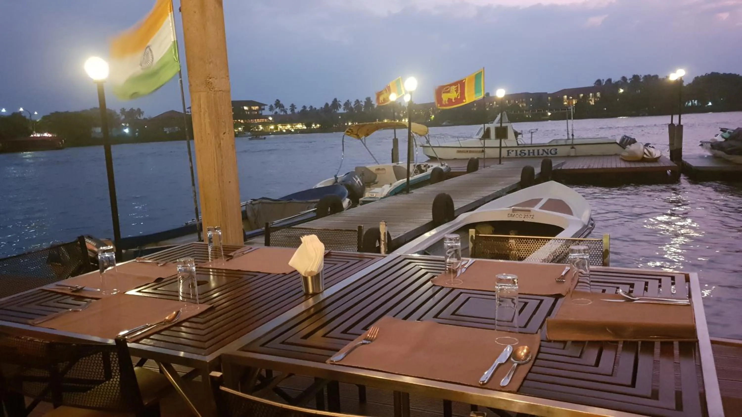 Restaurant/places to eat in Malu Banna