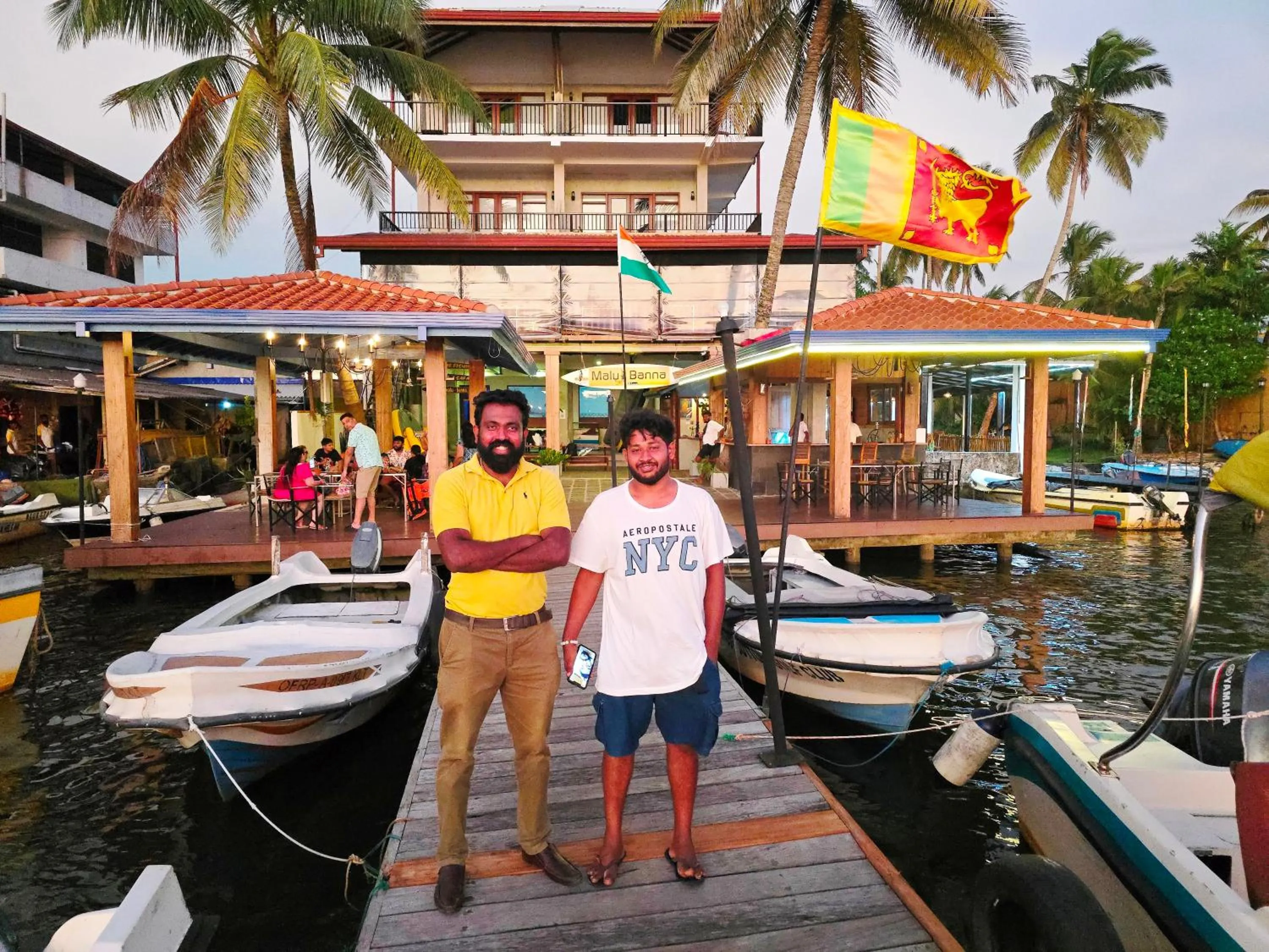 Property building in Malu Banna