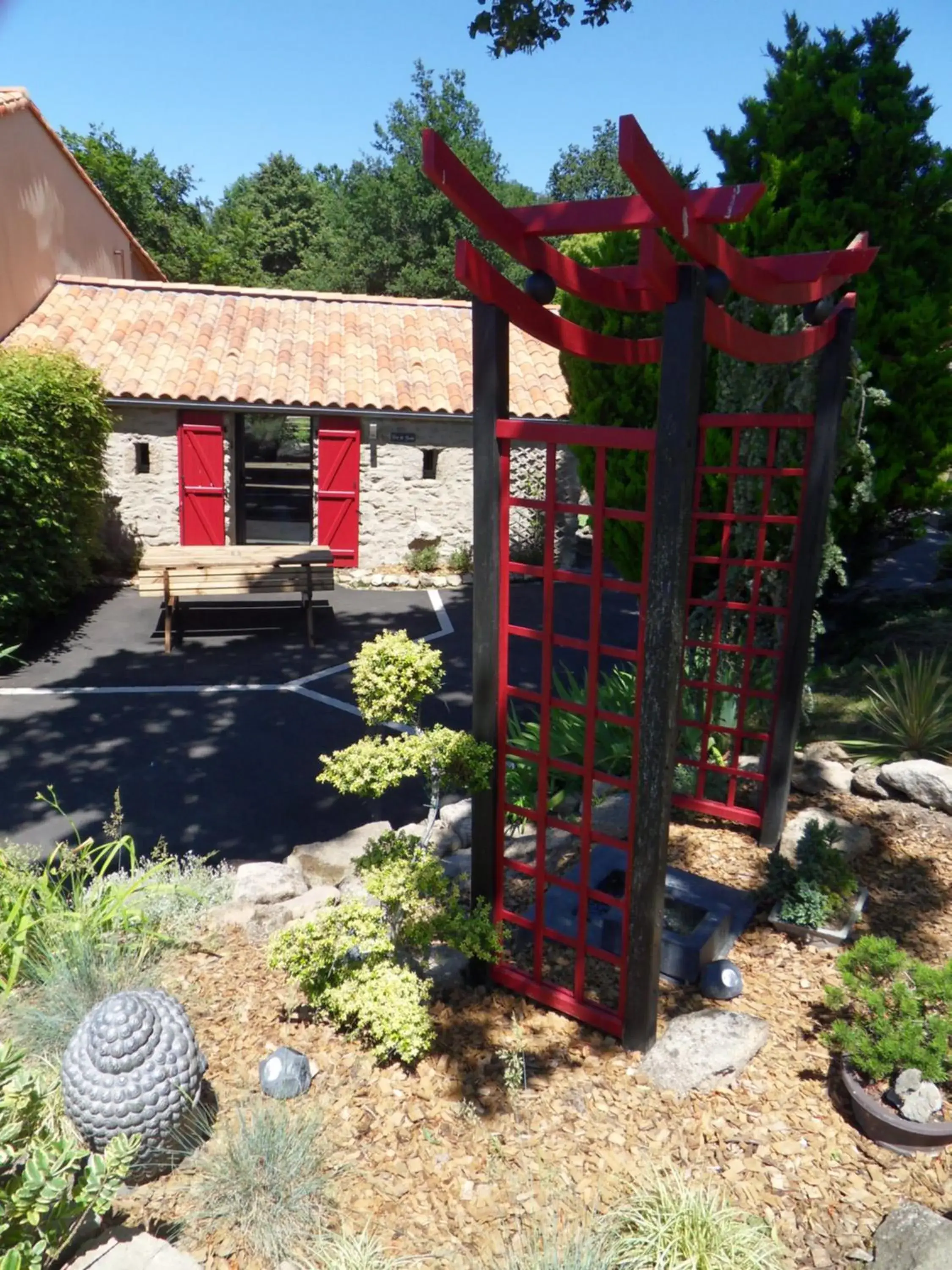 Double Room with Garden View in Au Petit Bignon Double Room with Garden View in Au Petit Bignon