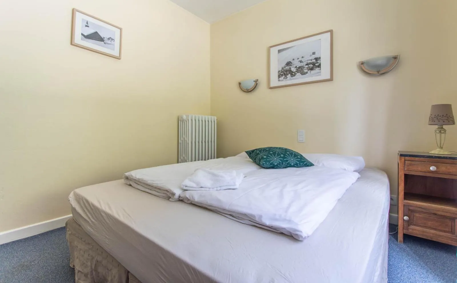 Bedroom, Bed in Hotel Le Chamois