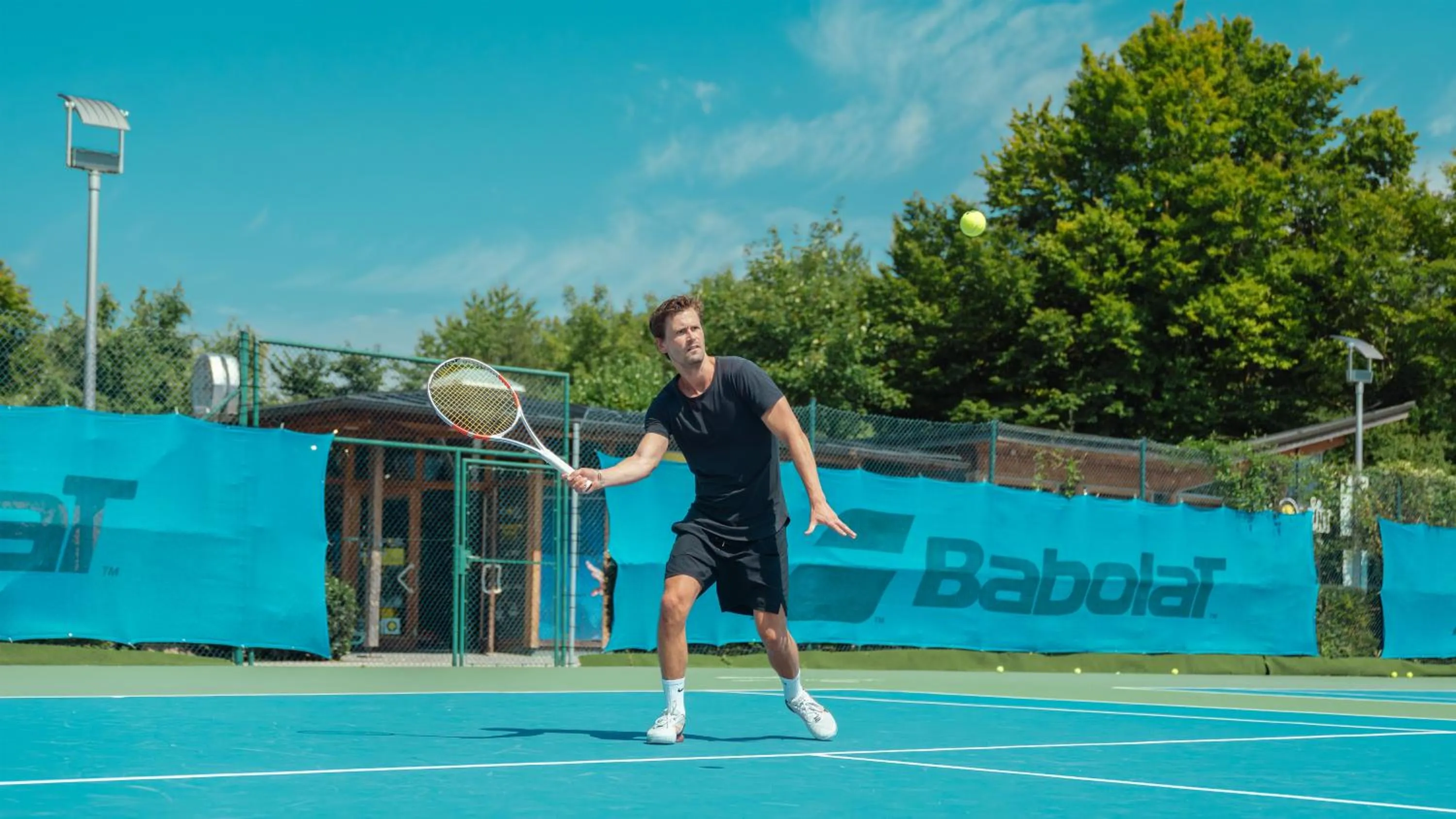 Tennis court in Scheck Hotel