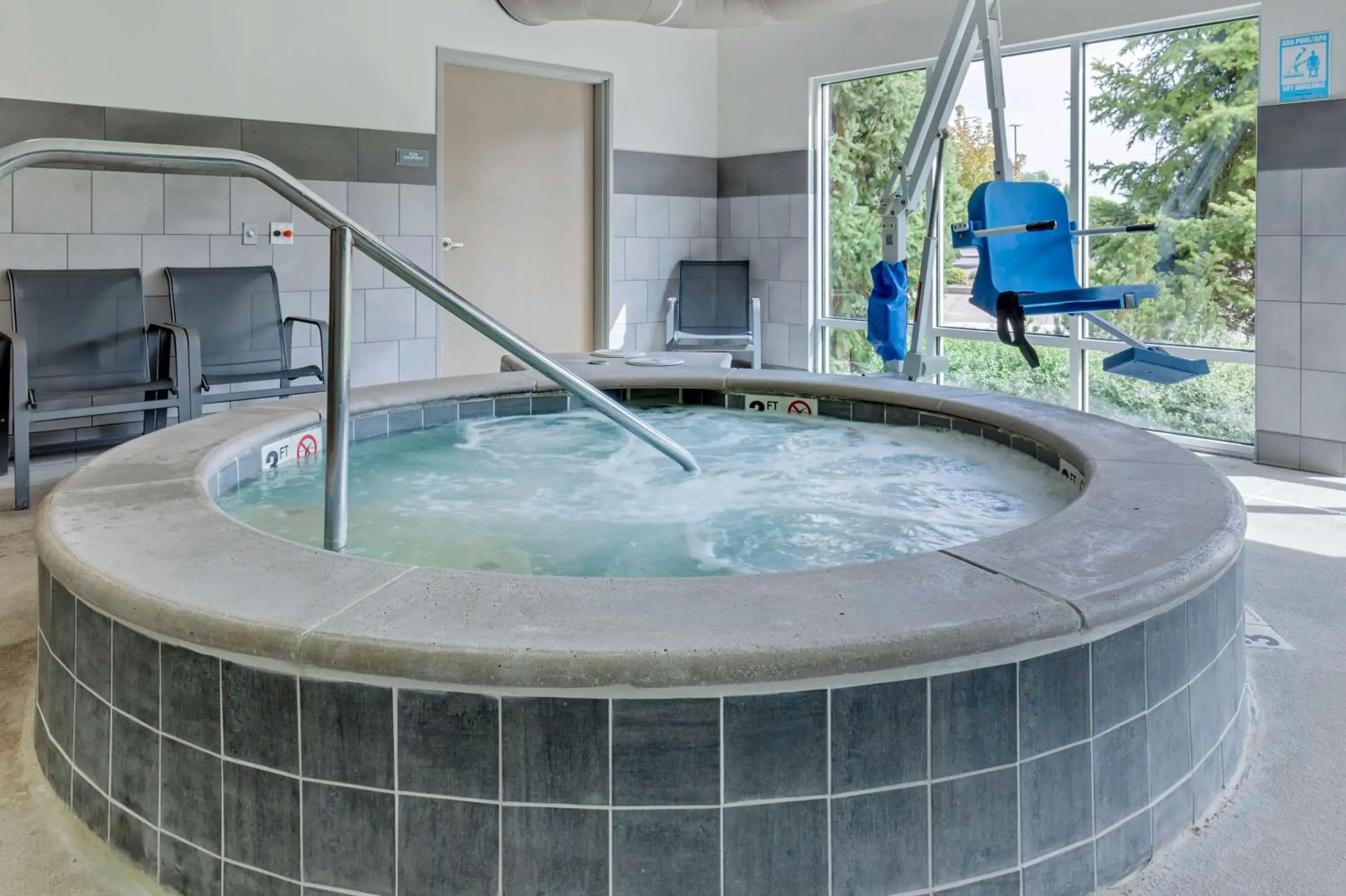 Pool view in Best Western Plus Peppertree Nampa Civic Center Inn Pool view in Best Western Plus Peppertree Nampa Civic Center Inn