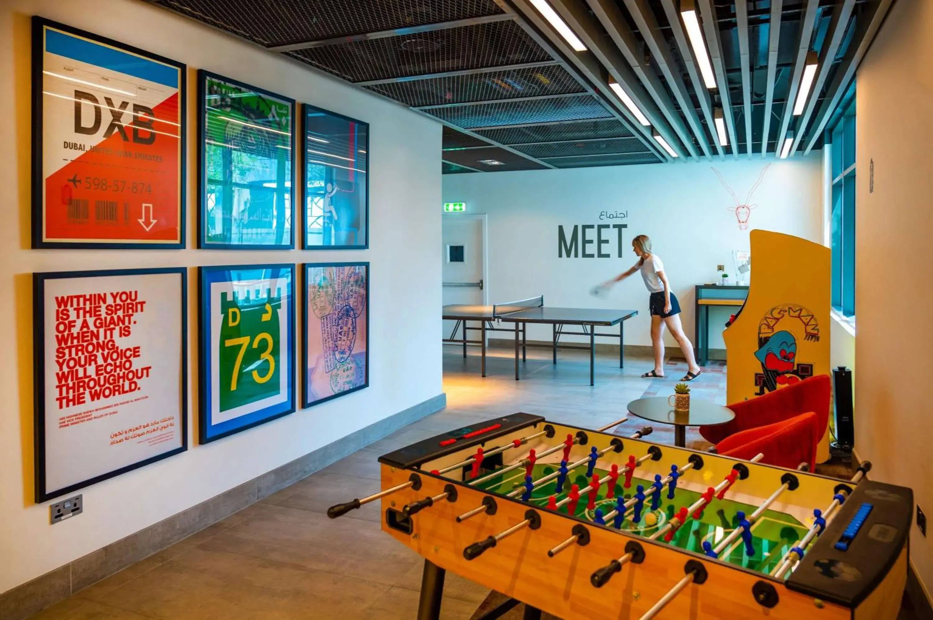 Property building in Rove Trade Centre Property building in Rove Trade Centre