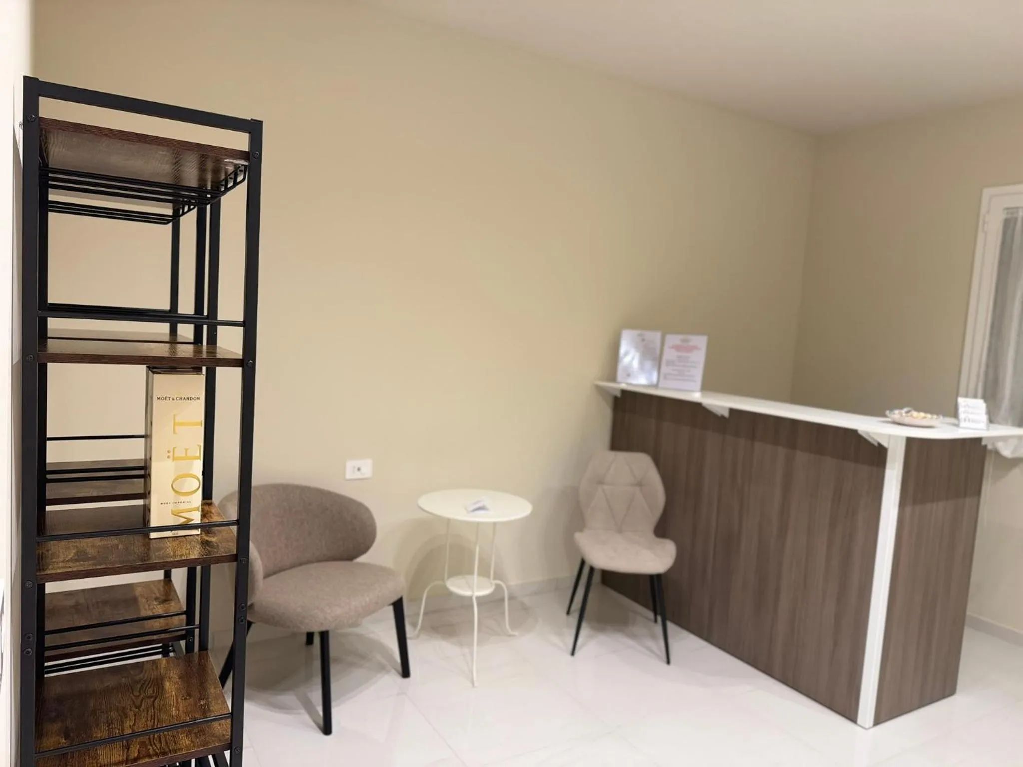 Seating area in Maison Bijou Guest House