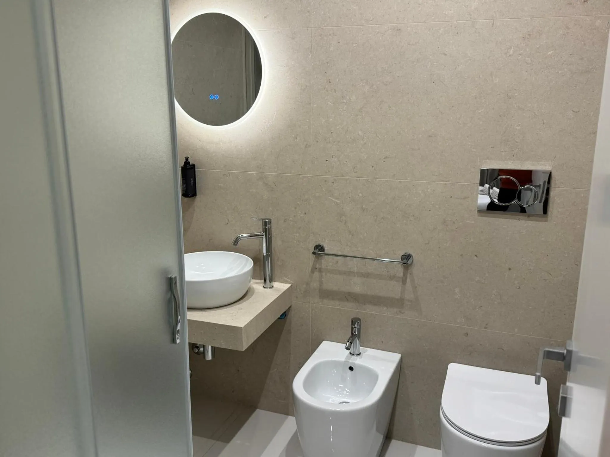 Bathroom in Maison Bijou Guest House