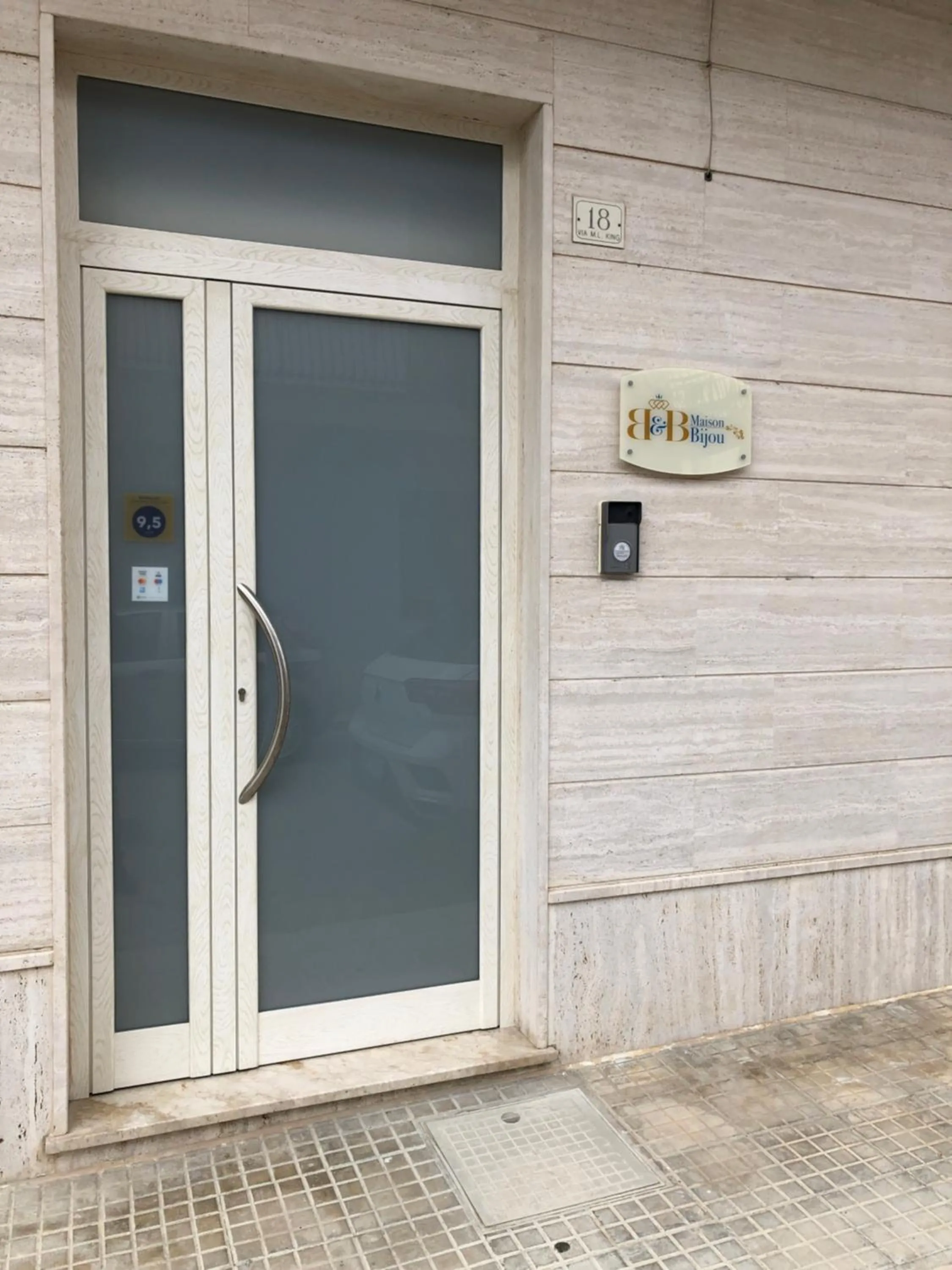 Facade/entrance in Maison Bijou B&B