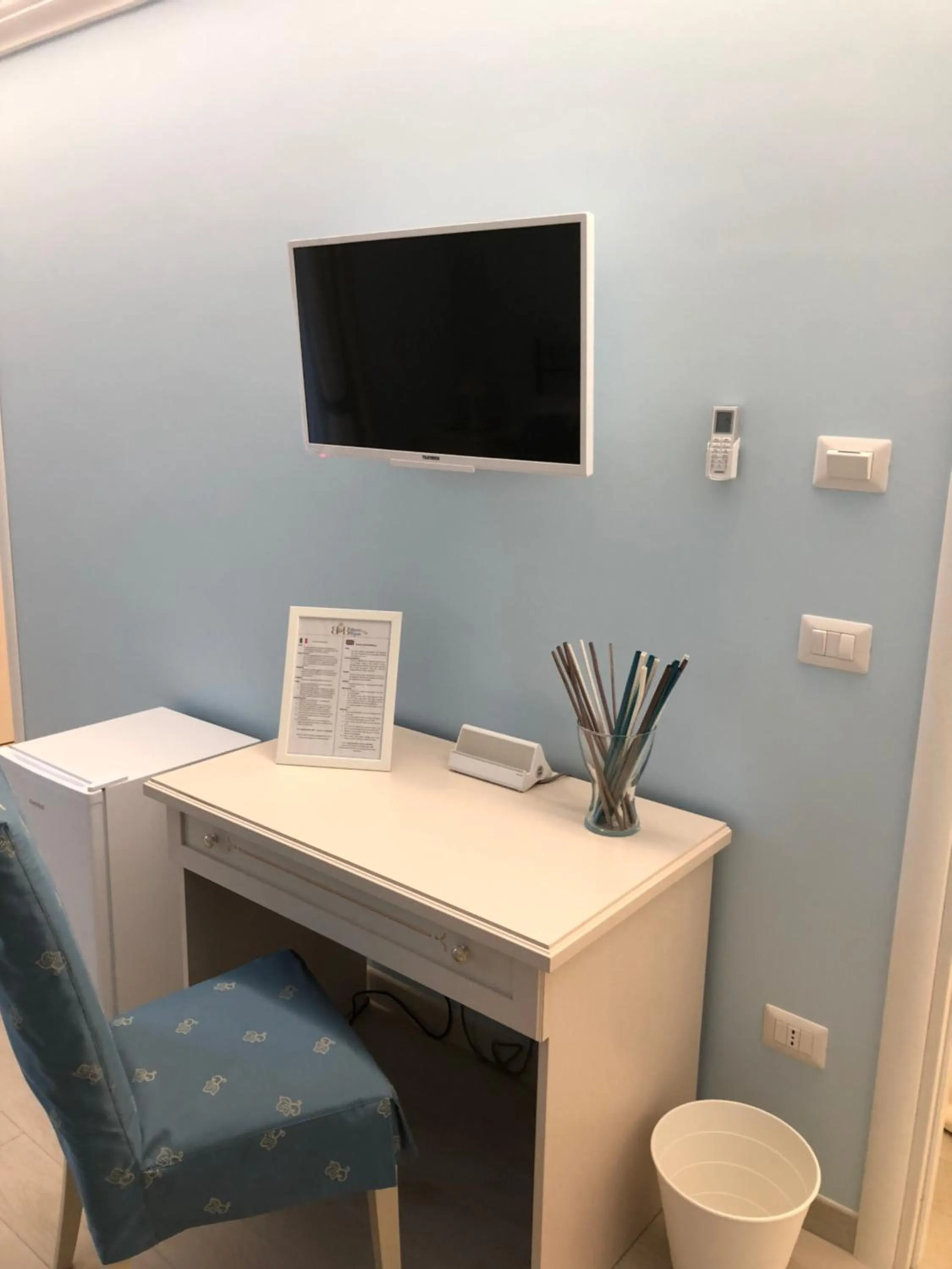 TV and multimedia in Maison Bijou B&B