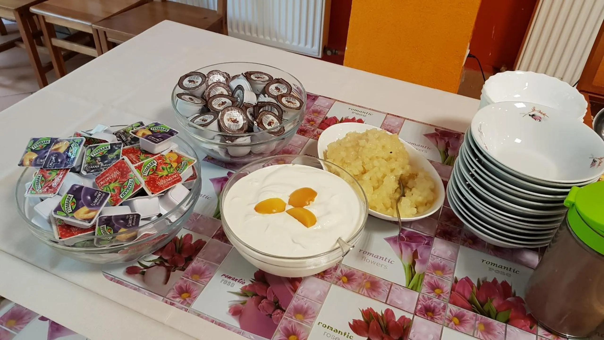 Buffet breakfast in O.W. Krakus II - Domki i Pokoje