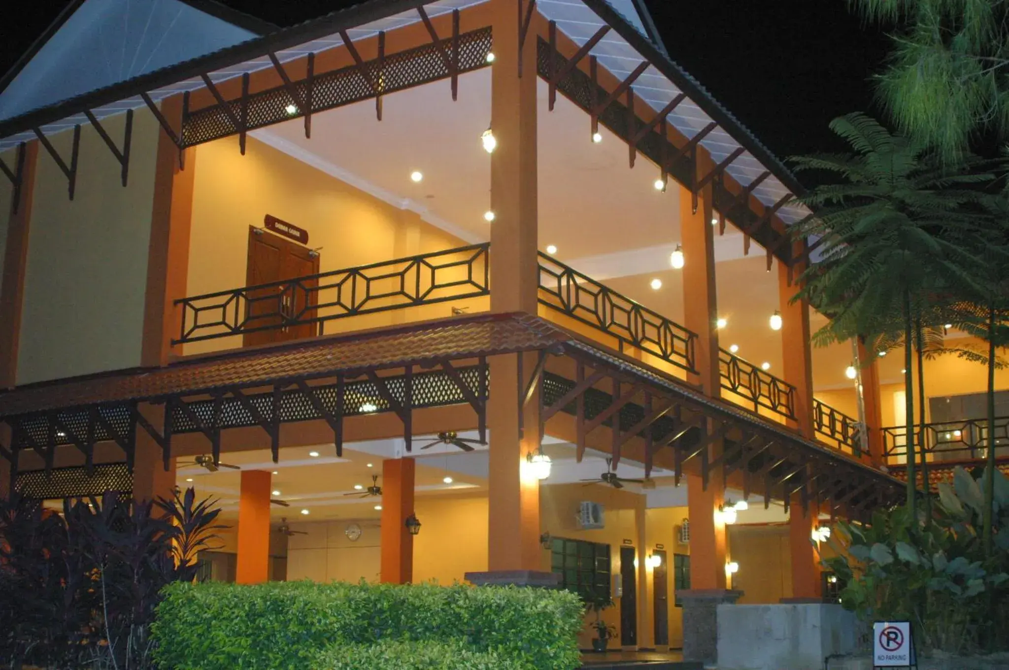 Tanjung Demong Beach Resort Tanjung Demong Beach Resort
