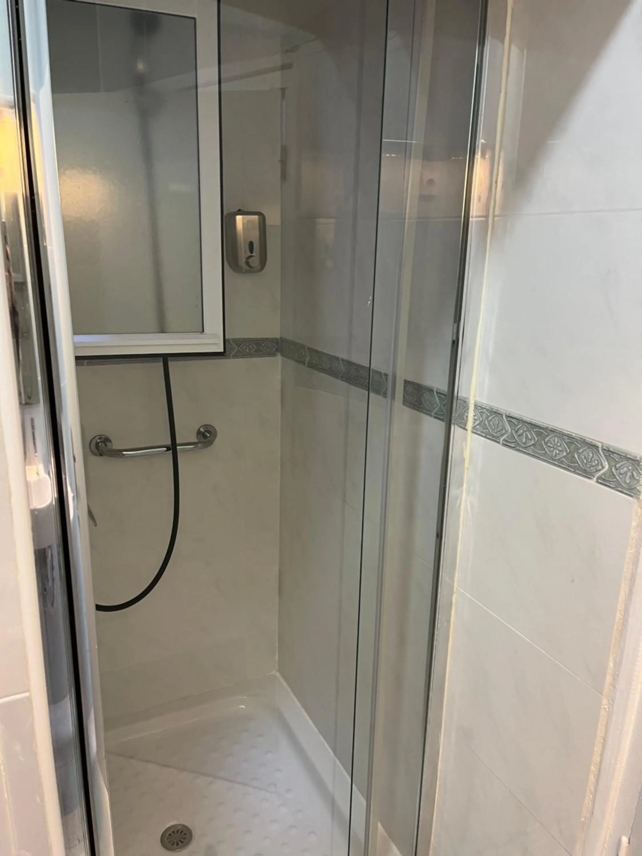 Shower in Casa de Huéspedes Almansa