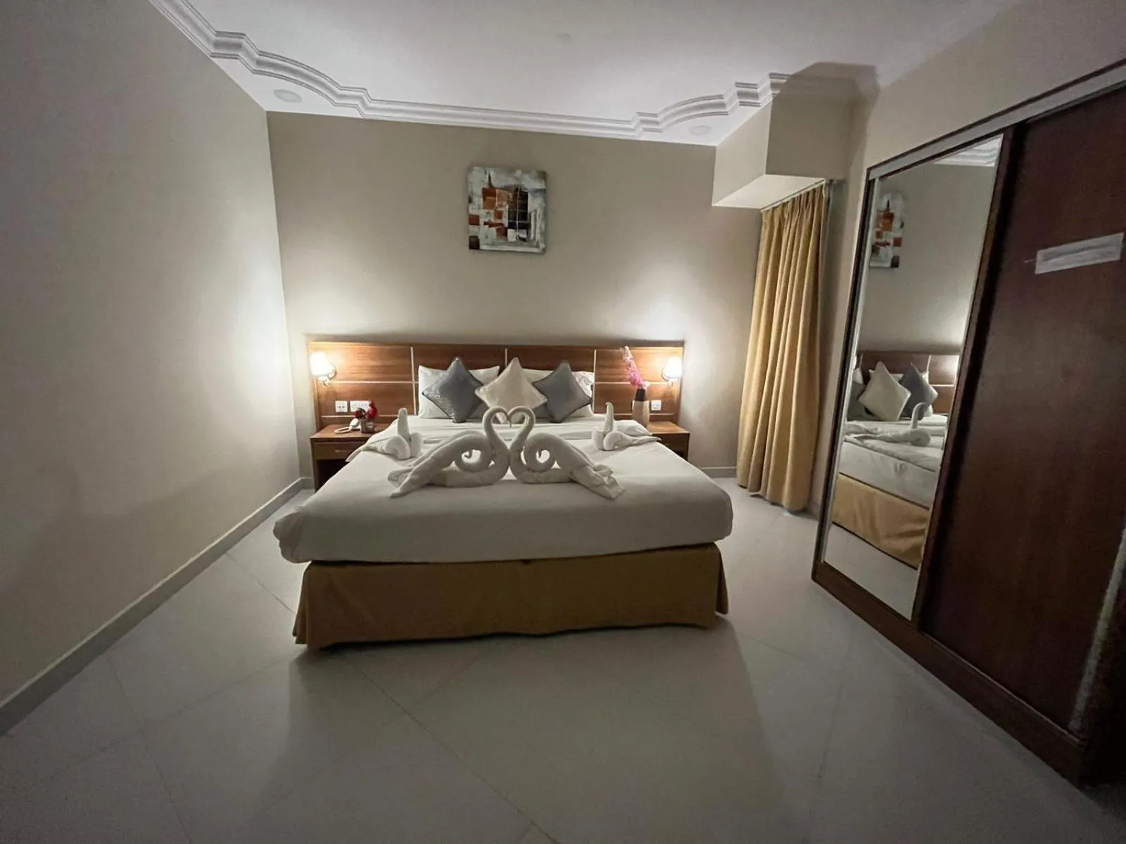 Bed in Muscat Hills Hotel