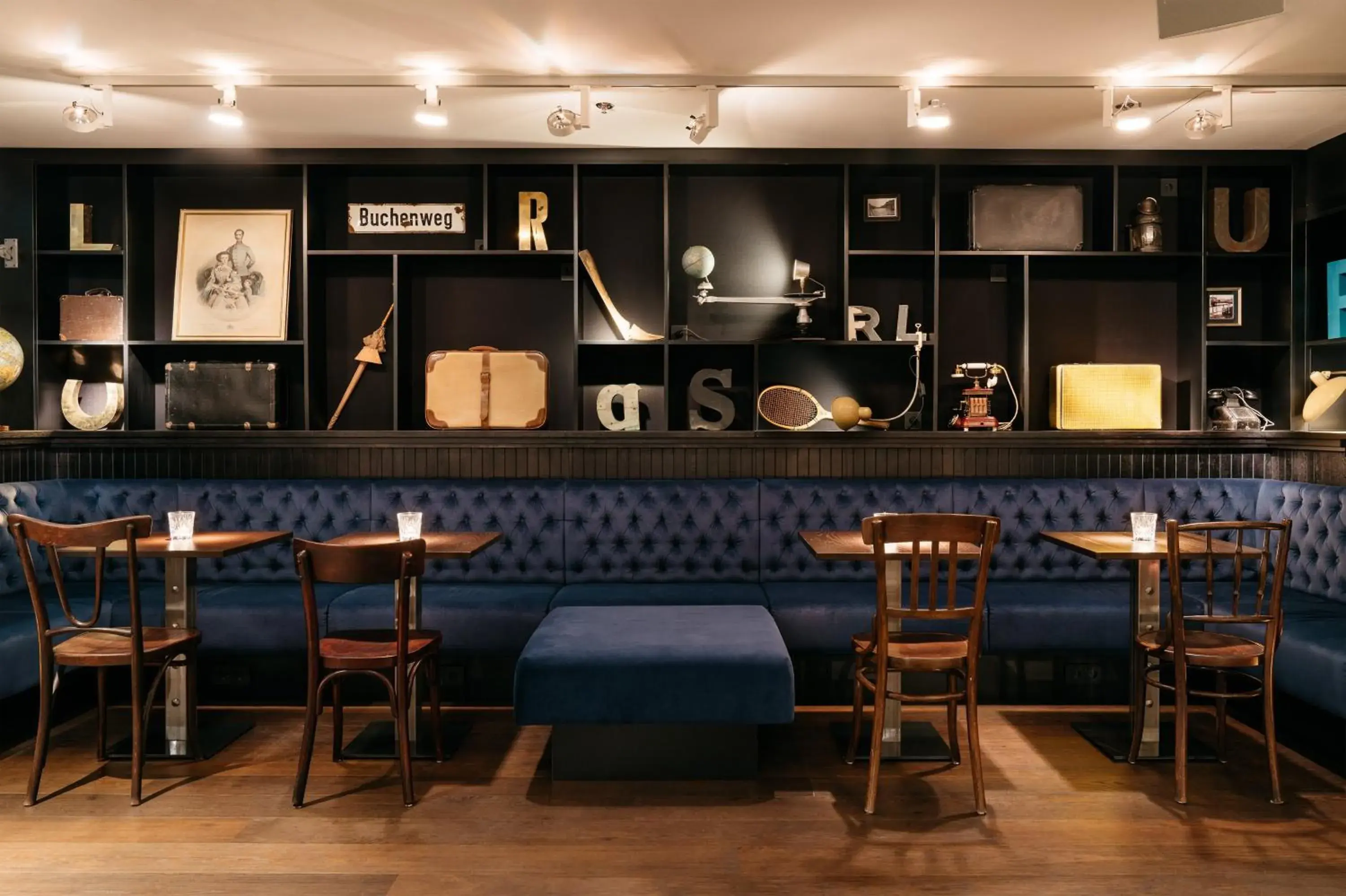 Lounge or bar in Ruby Lissi Hotel Vienna Lounge or bar in Ruby Lissi Hotel Vienna