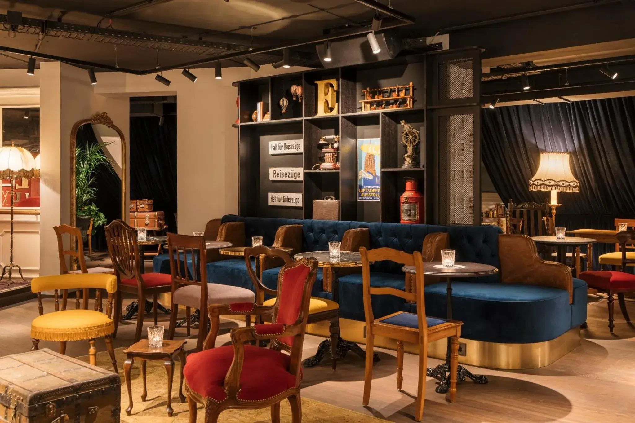 Lounge or bar in Ruby Lissi Hotel Vienna Lounge or bar in Ruby Lissi Hotel Vienna