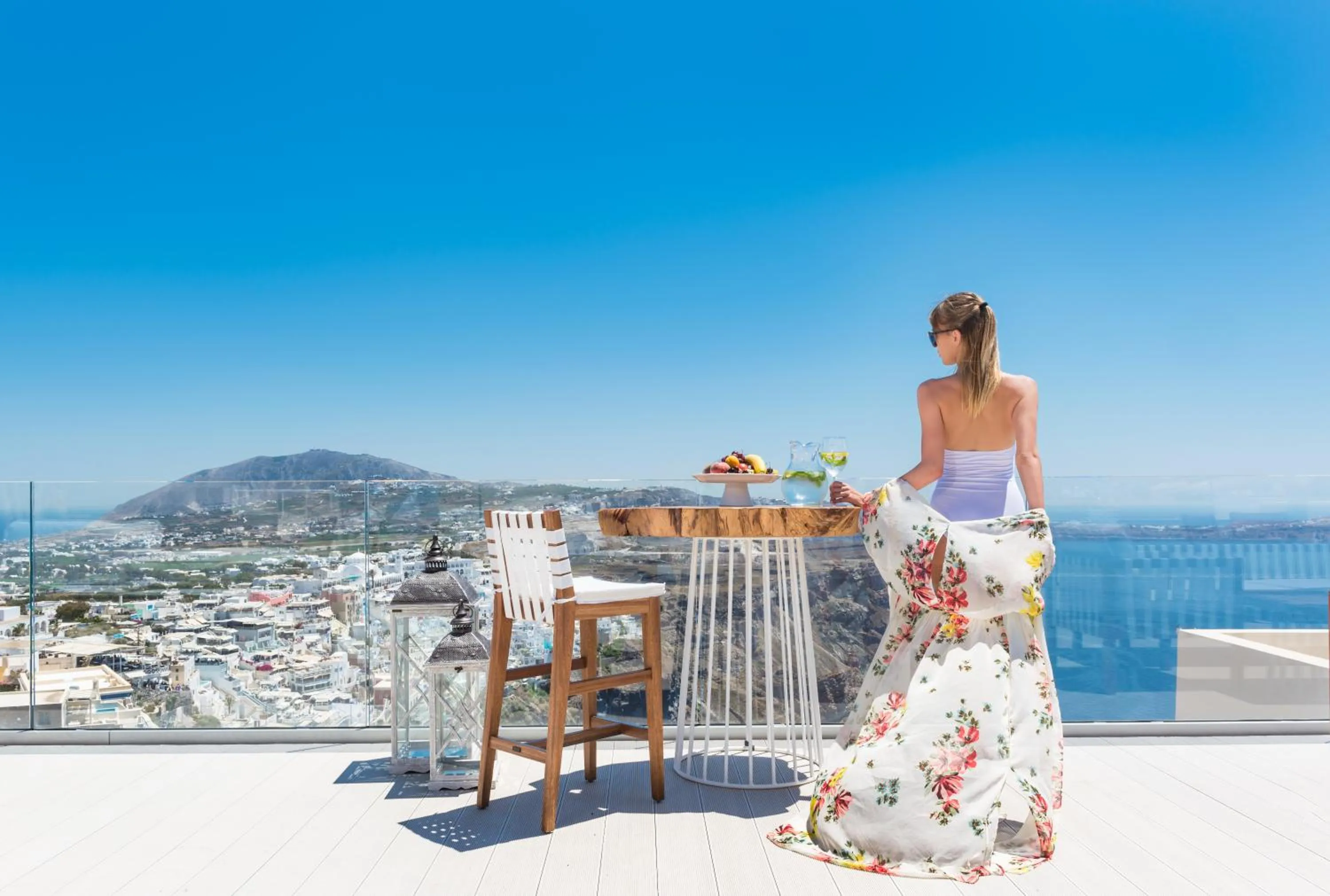 Spring in Mythical Blue Luxury Suites