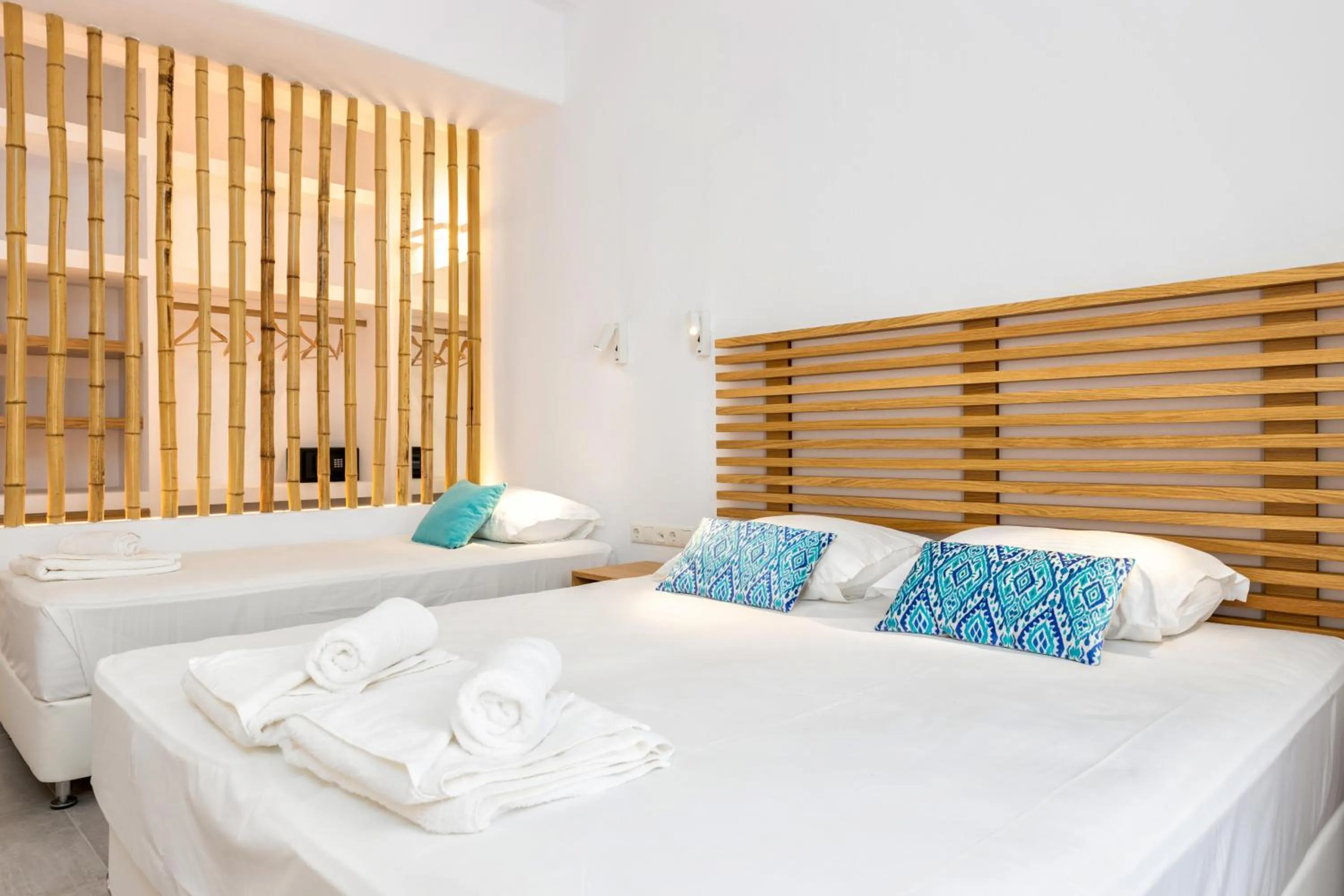 Decorative detail, Bed in Golden Beach Hotel