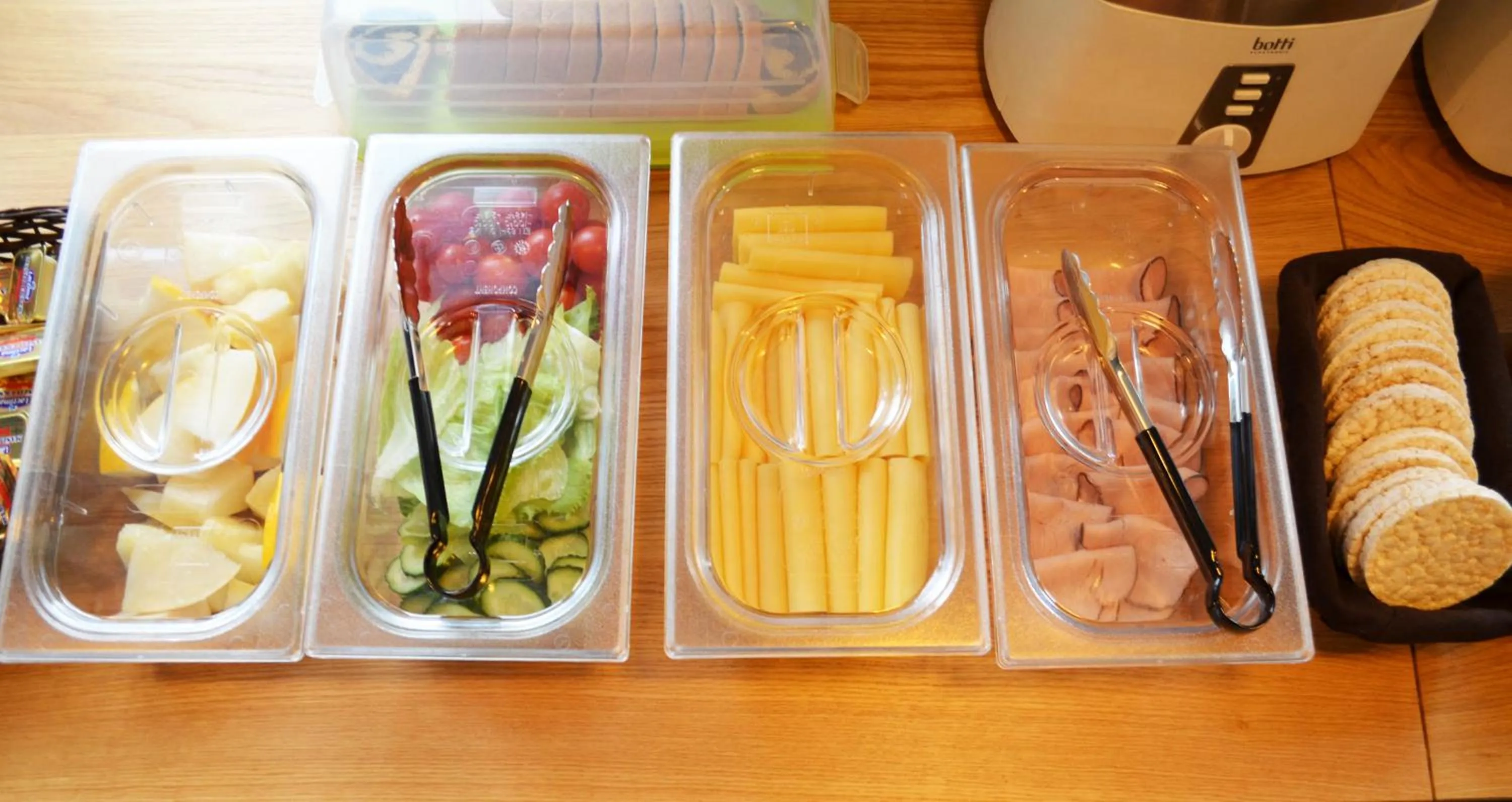 Continental breakfast in Ginger ApartHostel