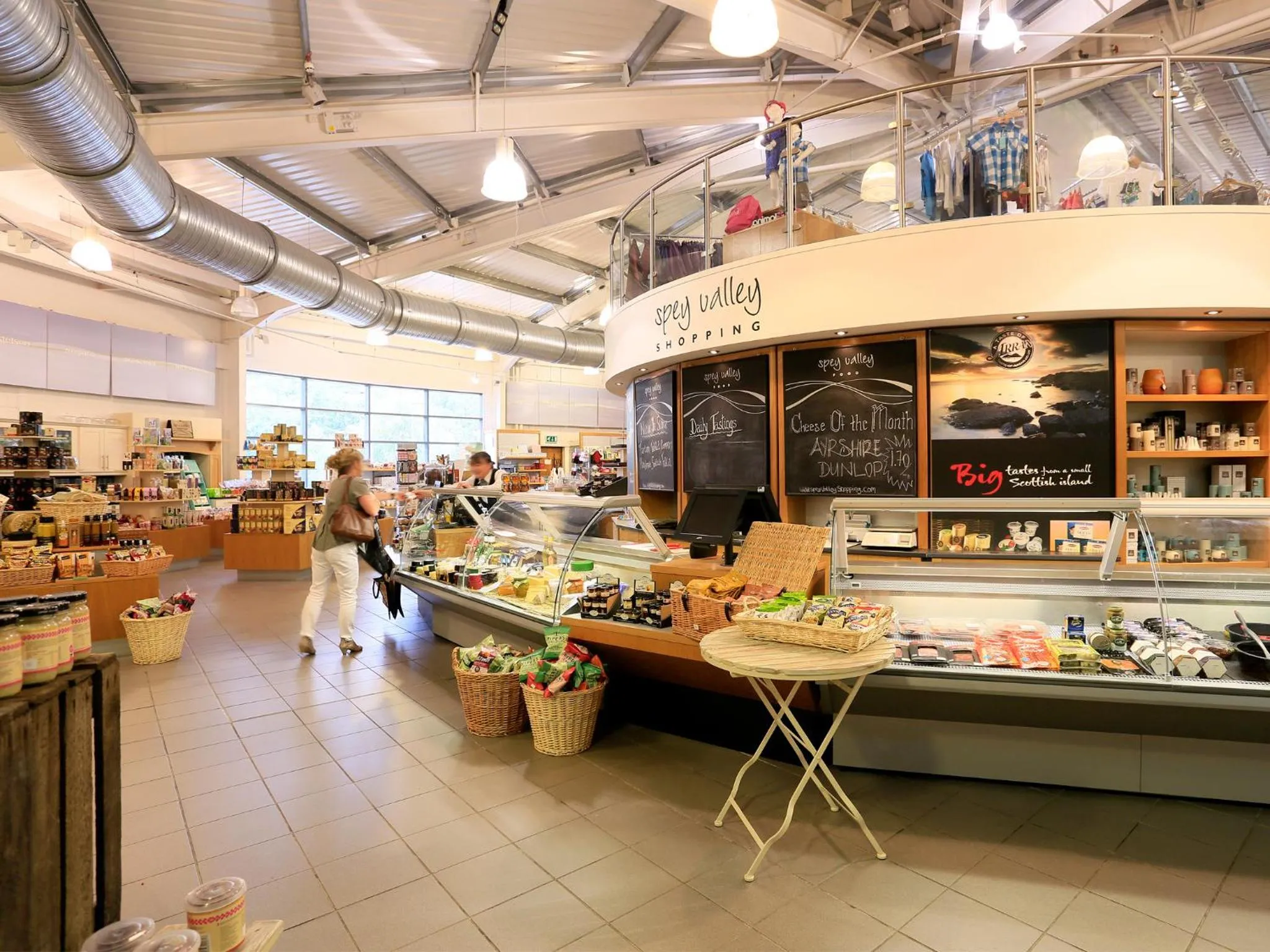 On-site shops in Macdonald Highlands Hotel at Macdonald Aviemore Resort