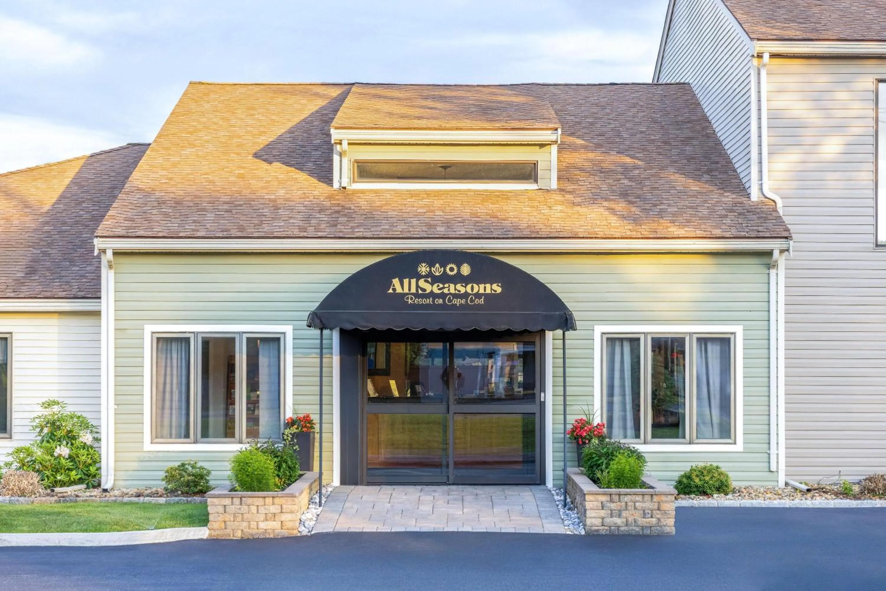 Property building in All Seasons Resort, Trademark Collection by Wyndham